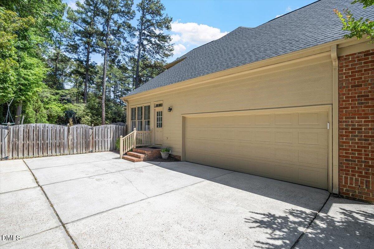7253 Manor Oaks Drive