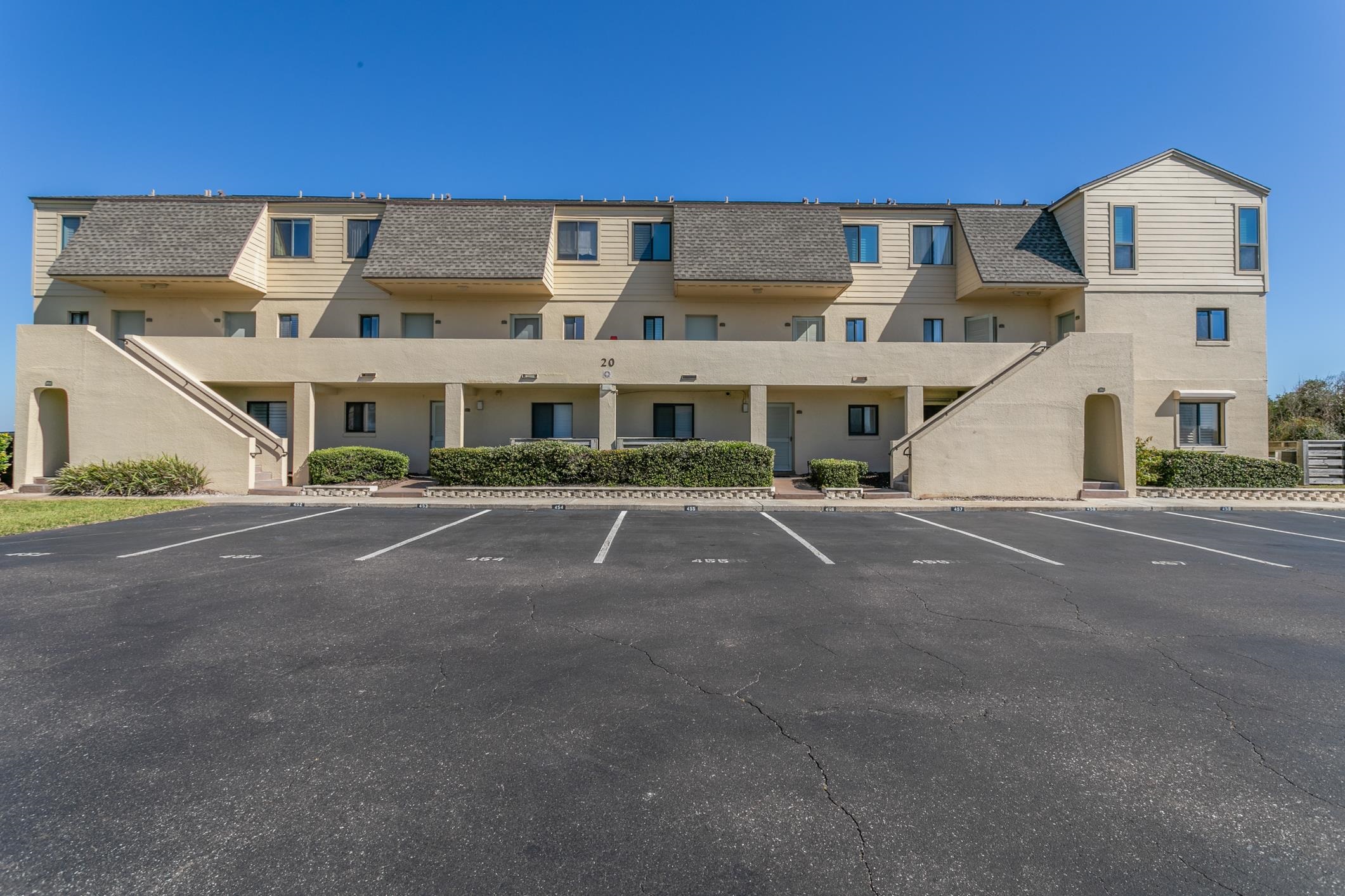 8550 S A1A UNIT 462