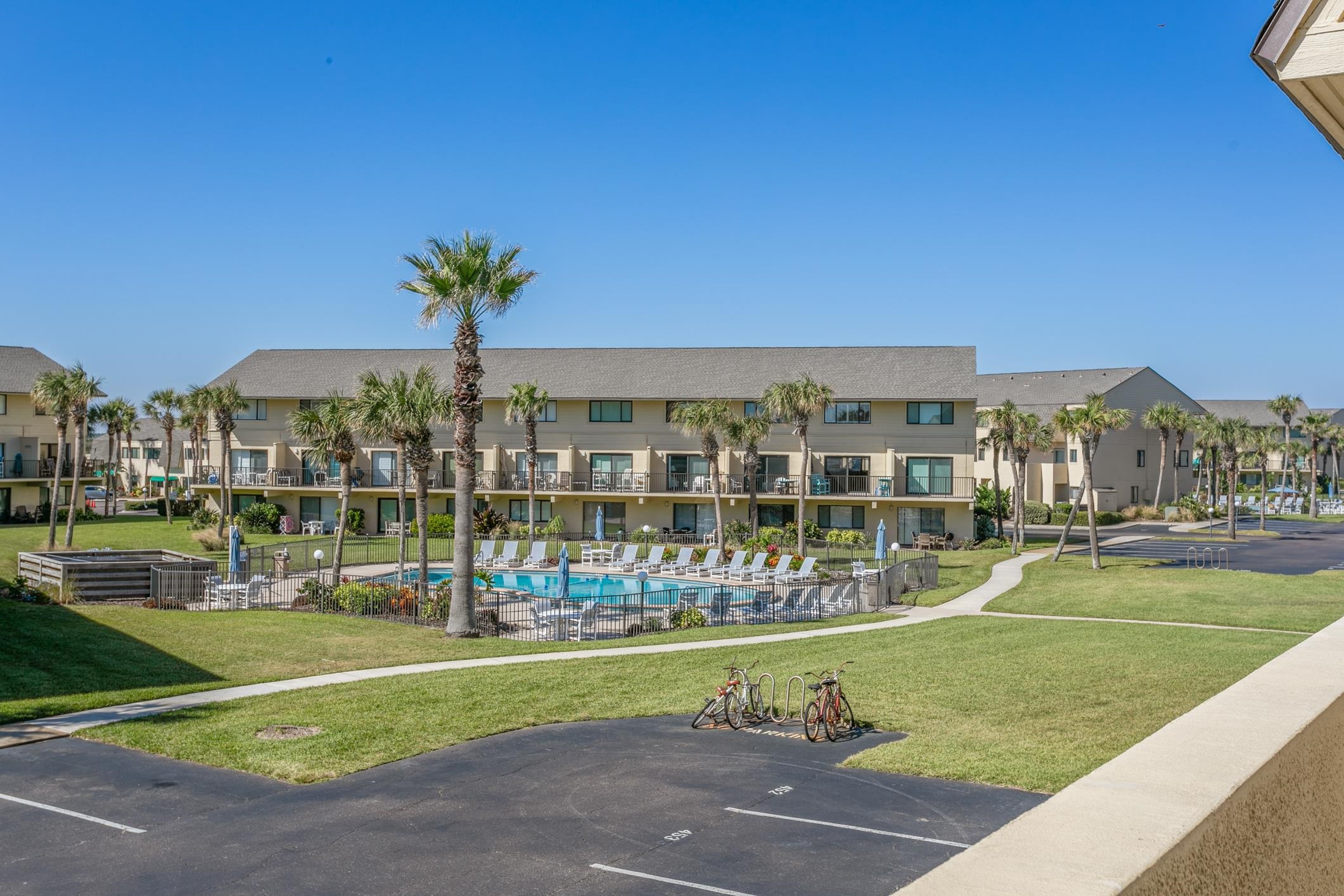 8550 S A1A UNIT 462