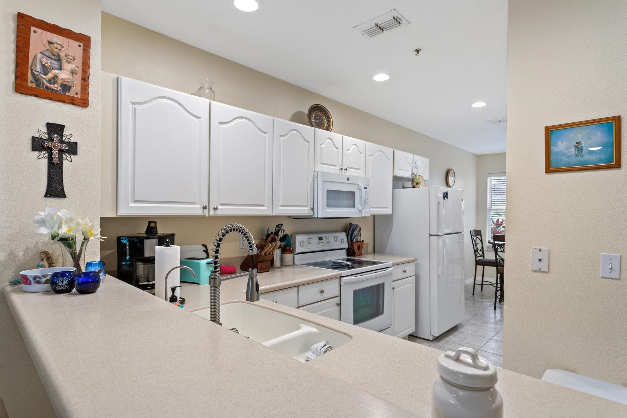 1000 Canopy Walk Lane Unit: 1013