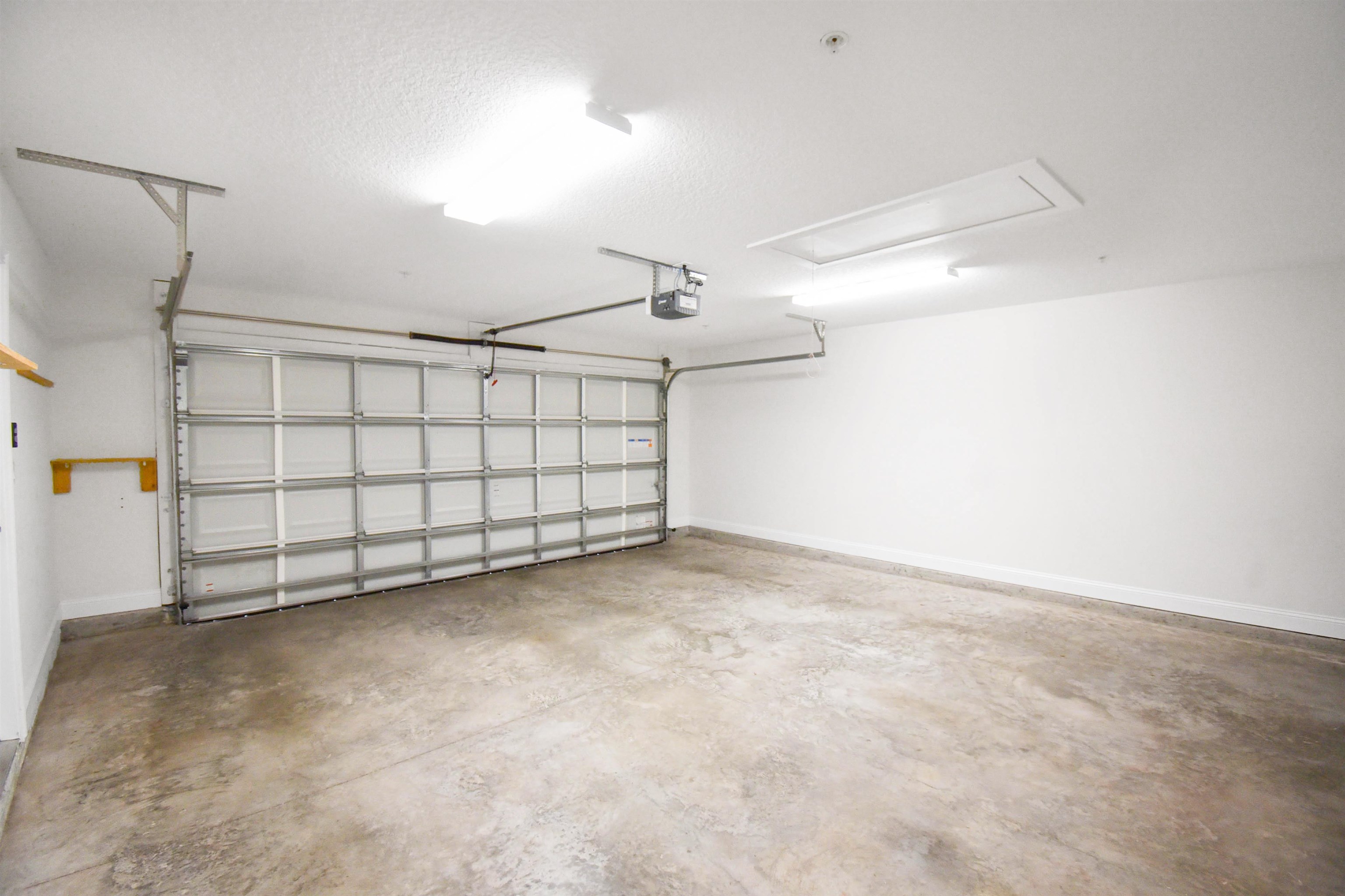 57 Amacano Ln