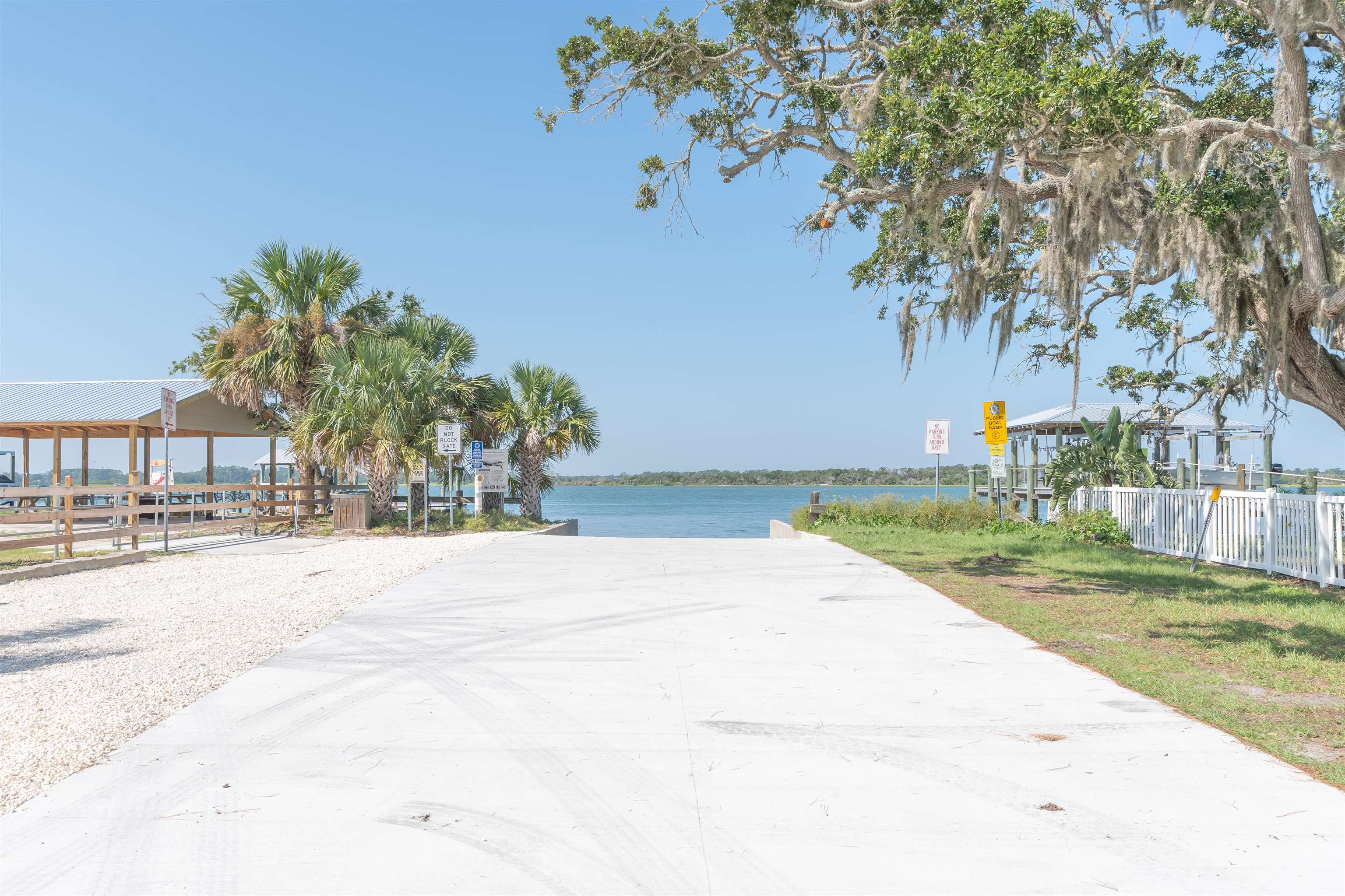 603 Boating Club Road