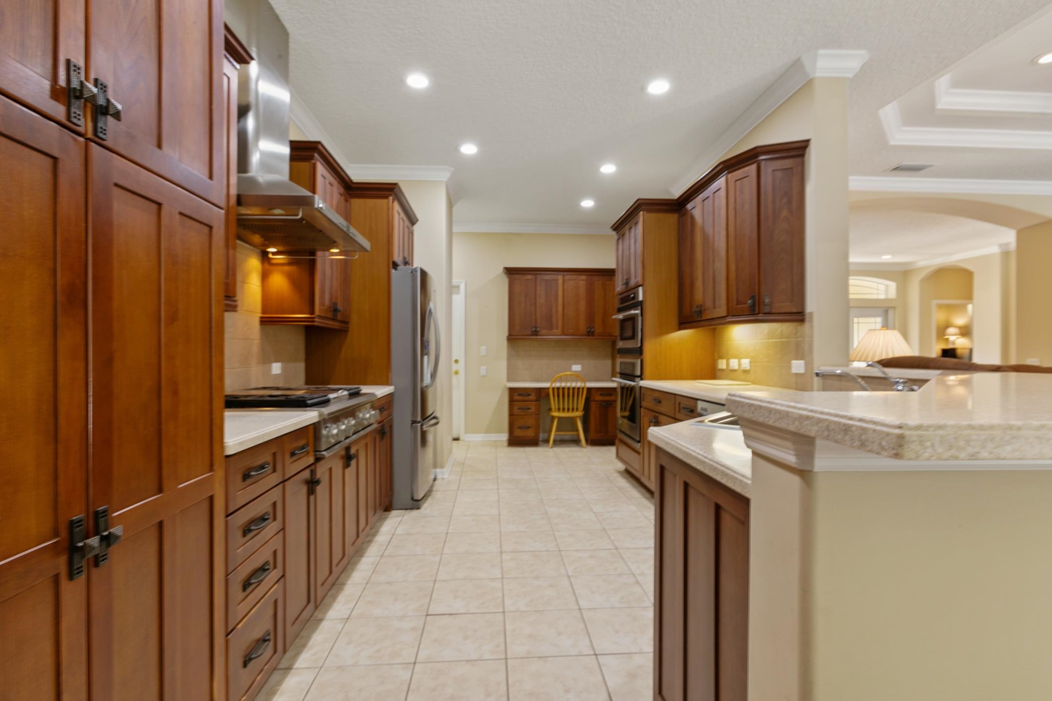 245 Bluebird Ln