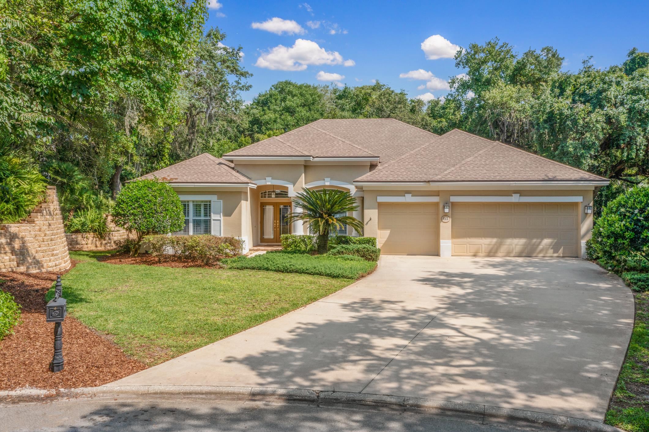 245 Bluebird Ln