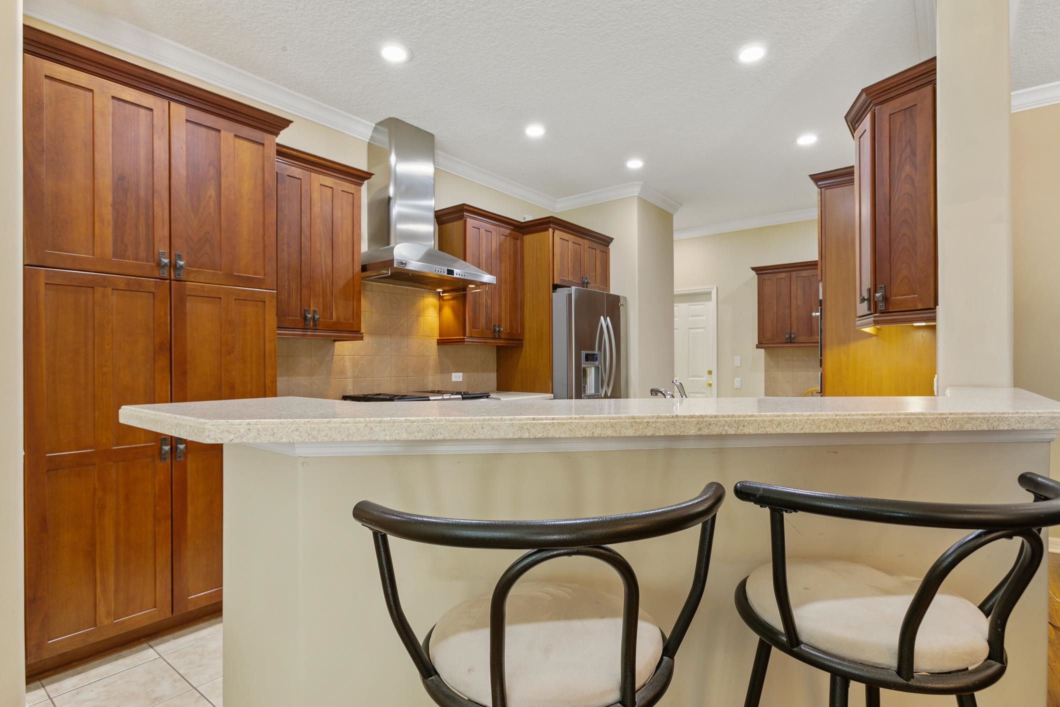 245 Bluebird Ln