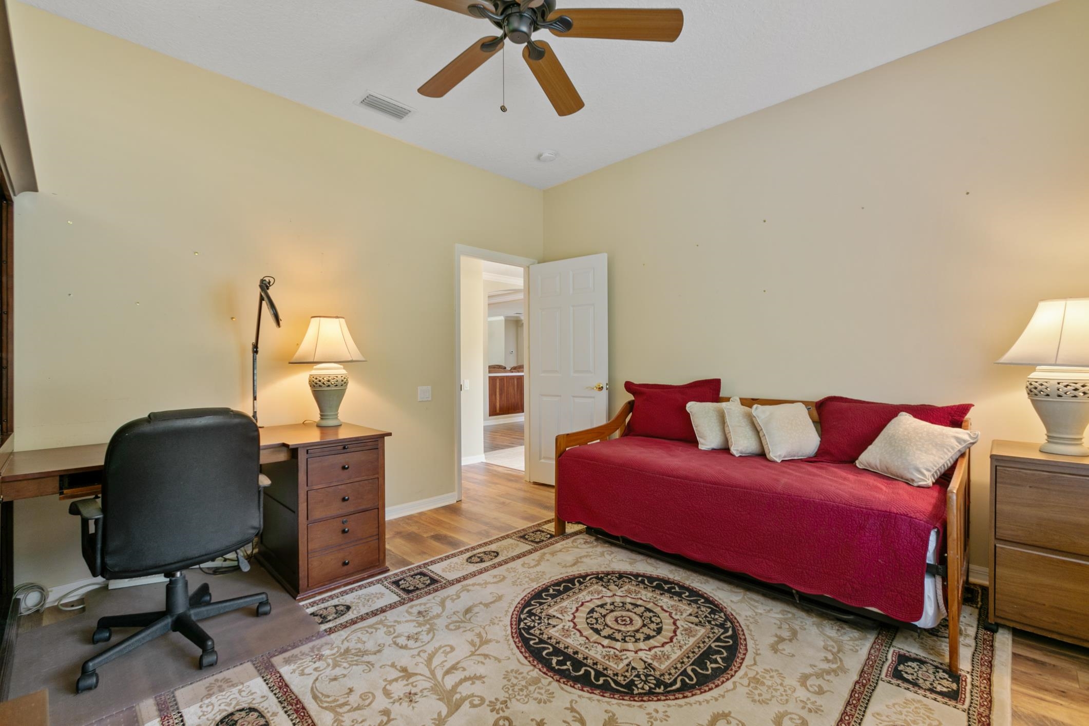 245 Bluebird Ln