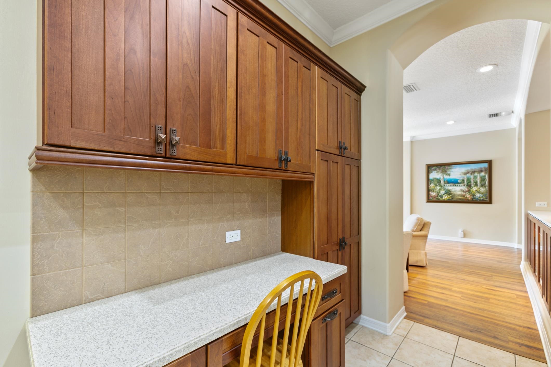245 Bluebird Ln