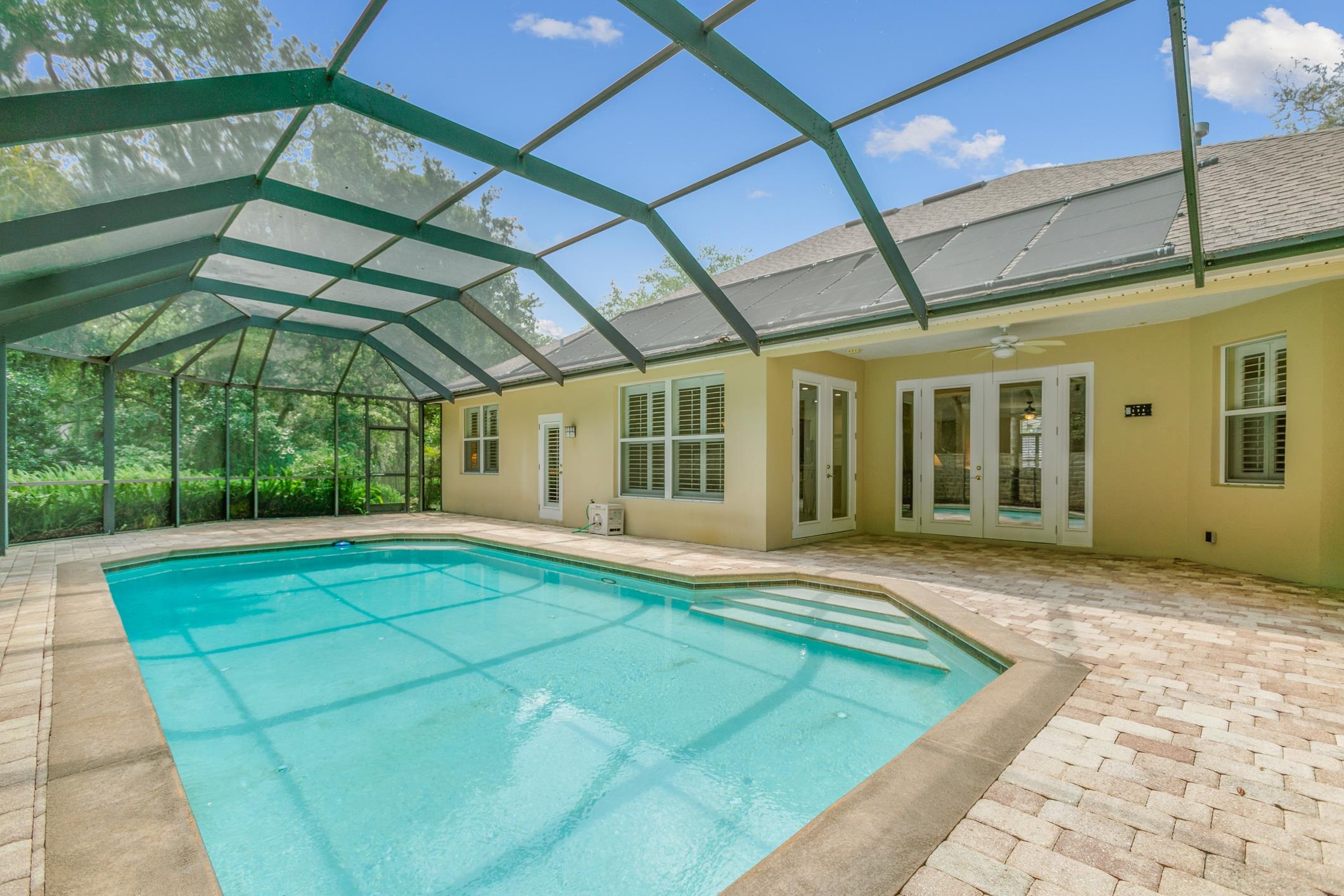 245 Bluebird Ln