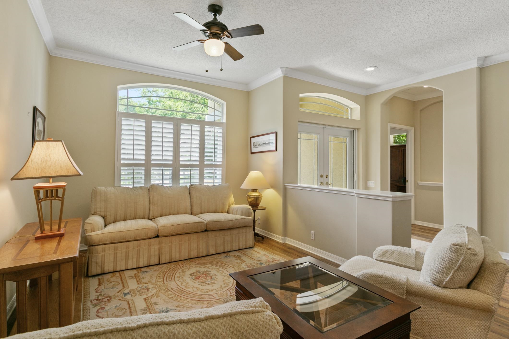 245 Bluebird Ln