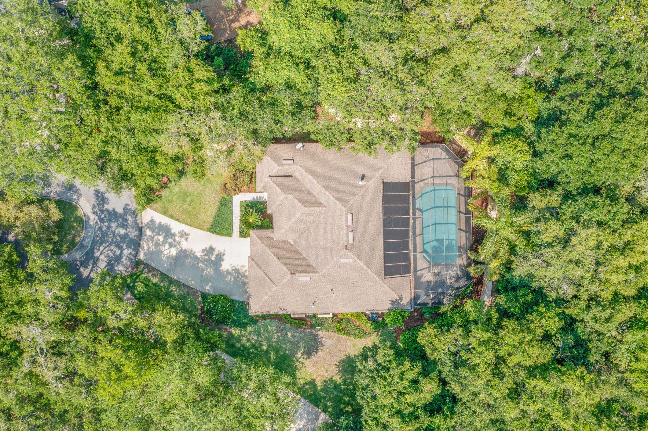245 Bluebird Ln