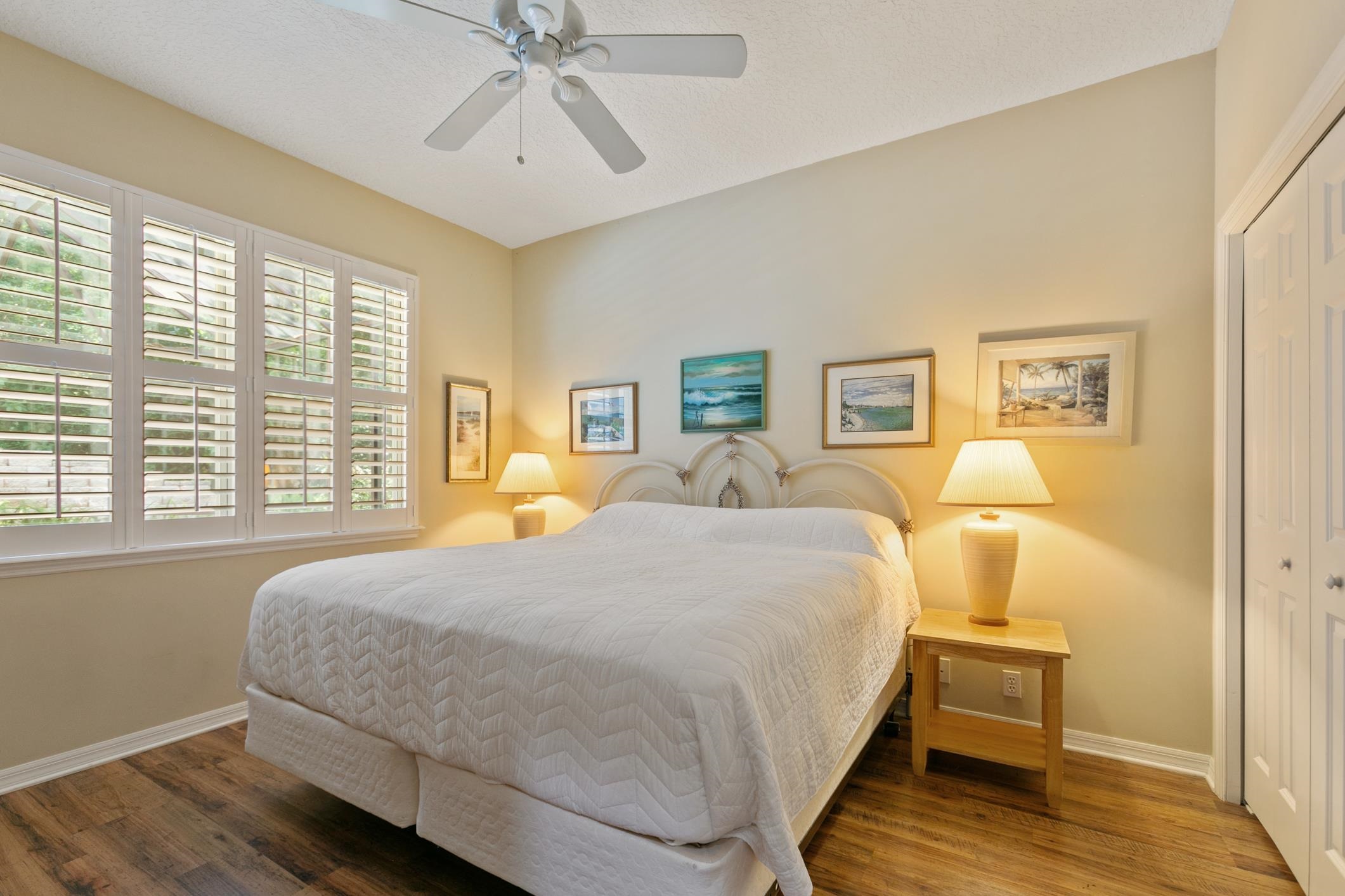 245 Bluebird Ln