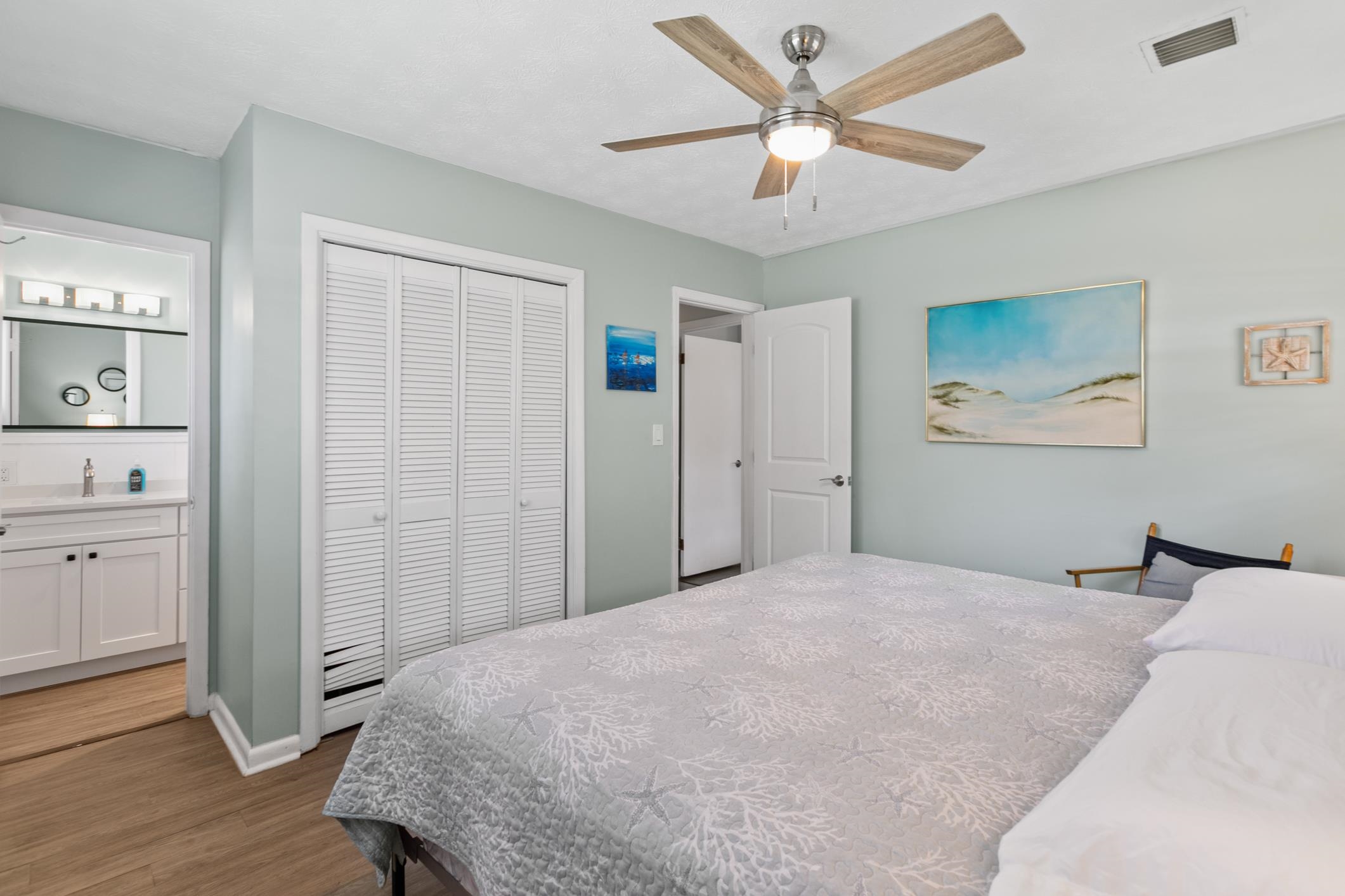 11 Sea Park Dr (Pool Home)