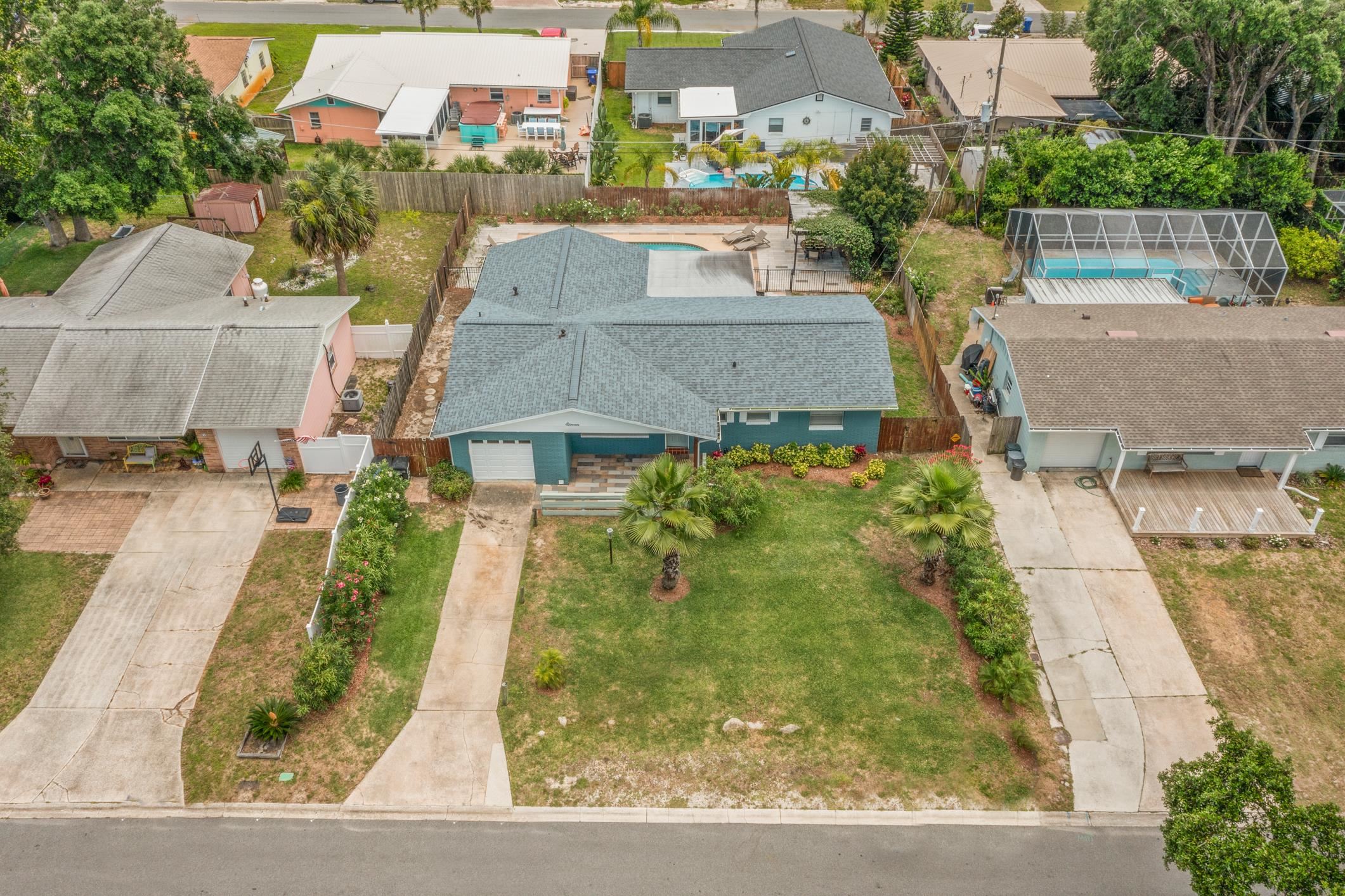 11 Sea Park Dr (Pool Home)