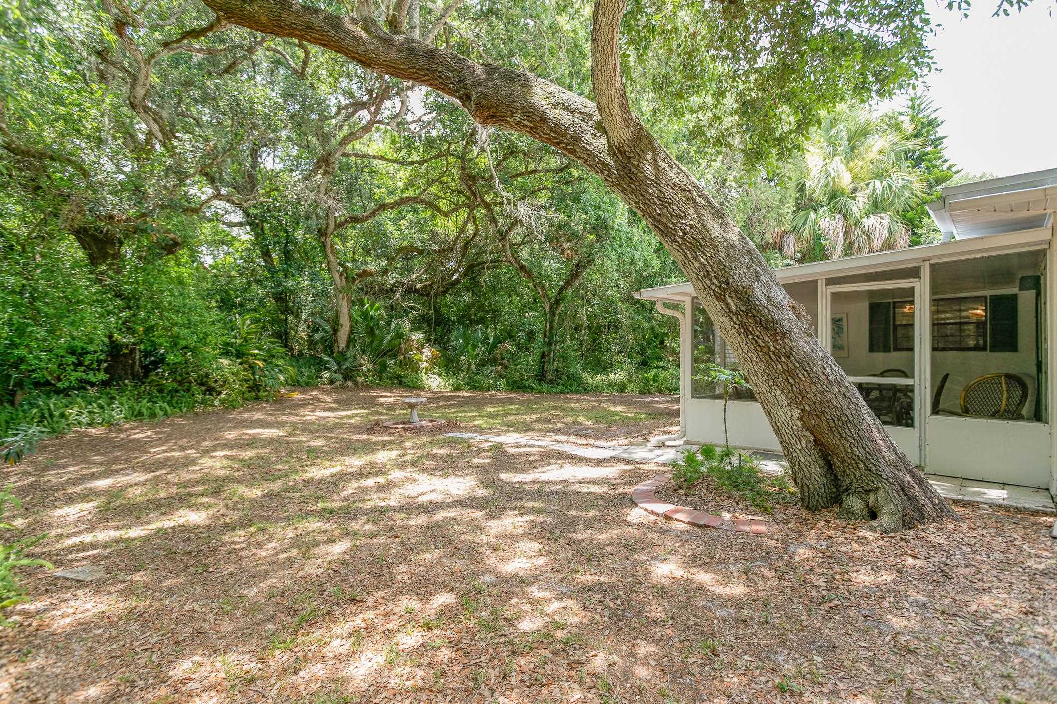 14 Willow Dr