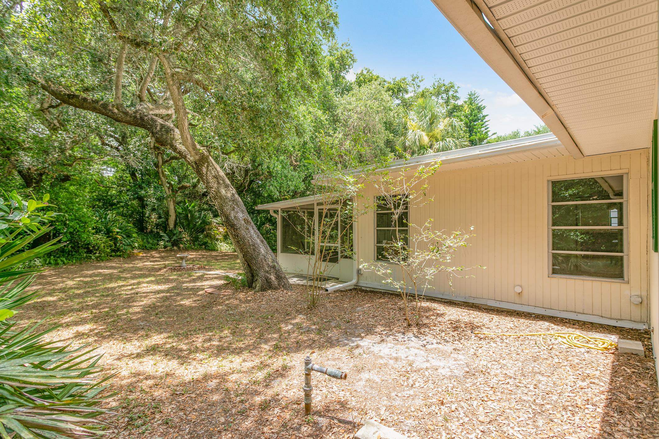 14 Willow Dr