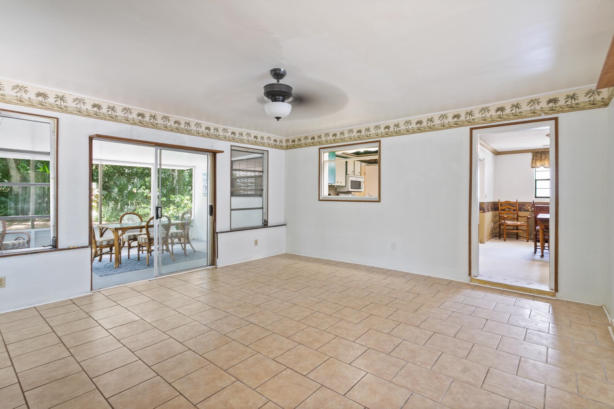 14 Willow Dr