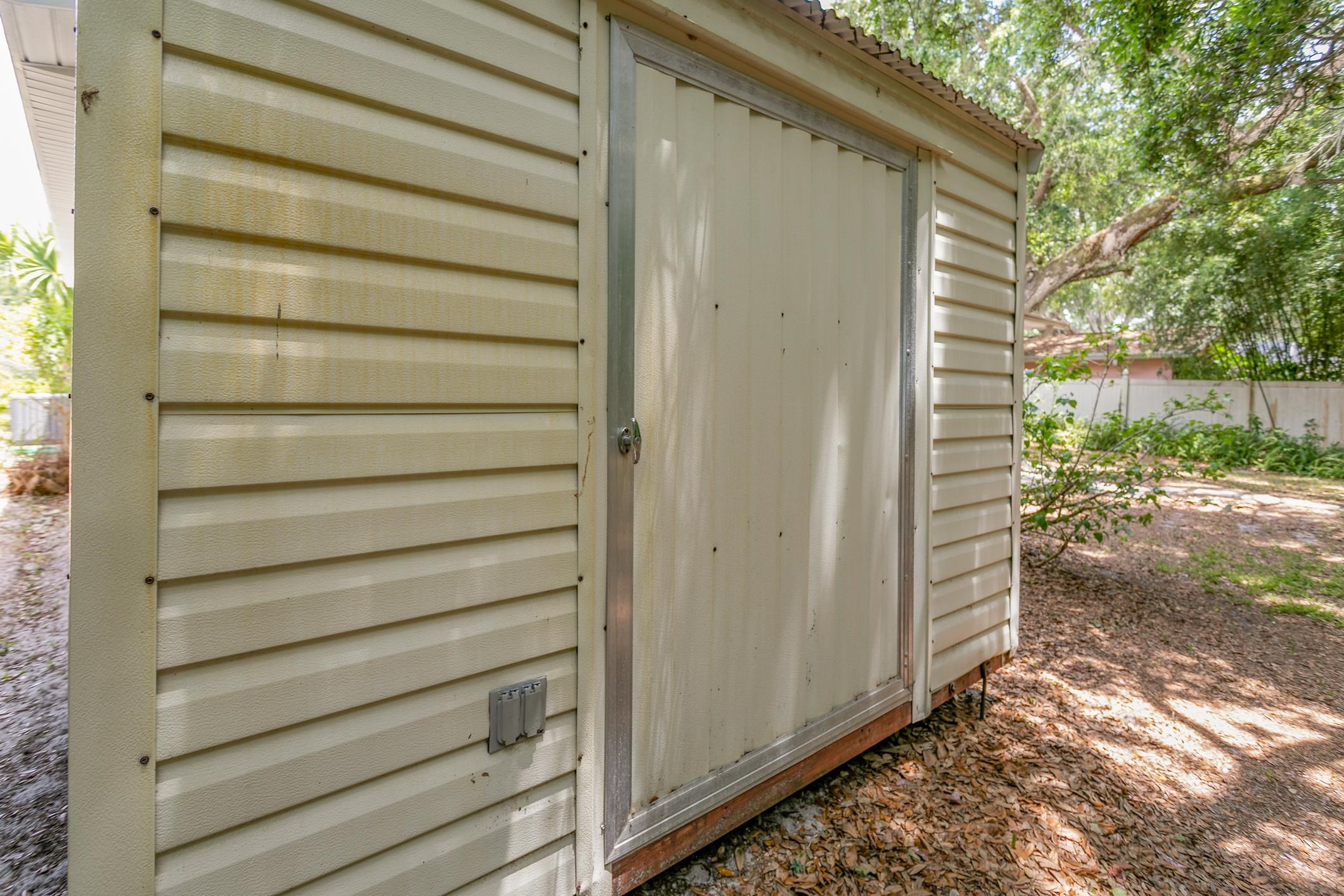 14 Willow Dr