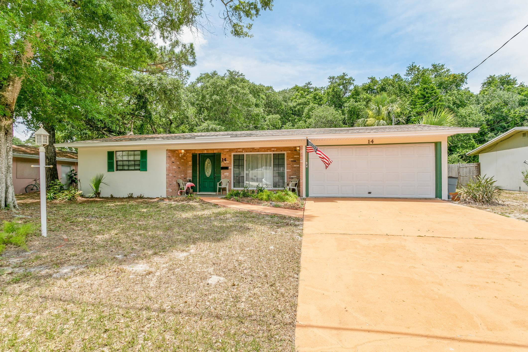 14 Willow Dr