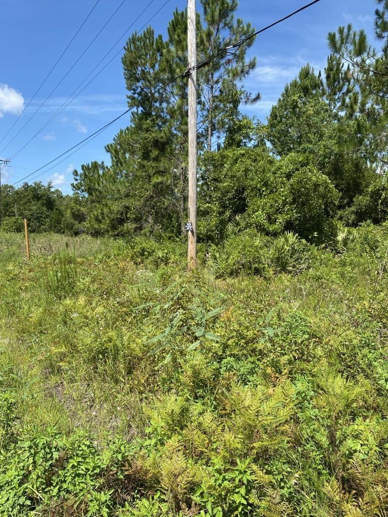550 W River Road