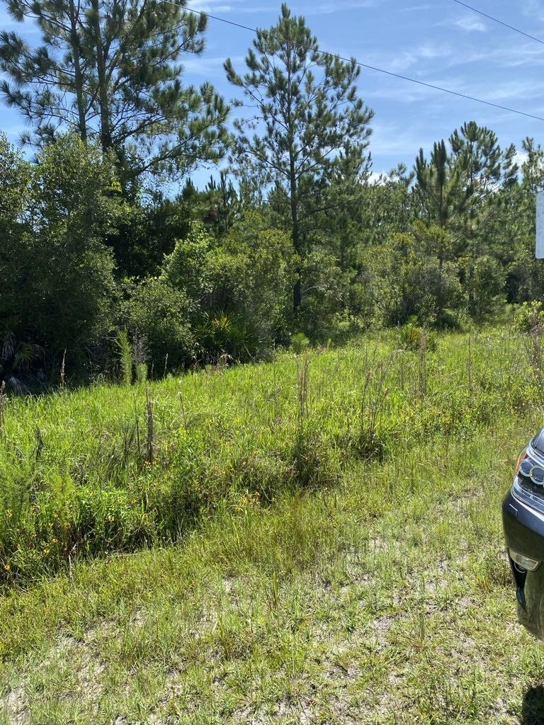 550 W River Road