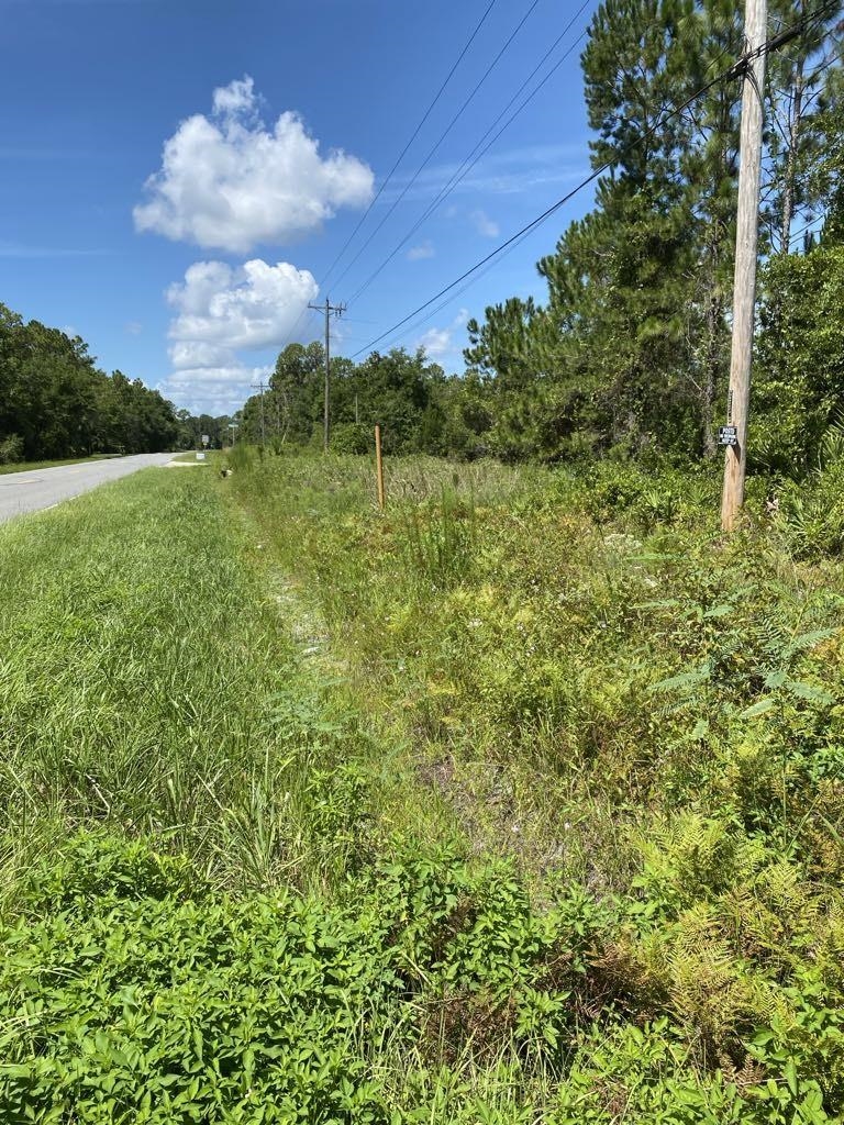 550 W River Road