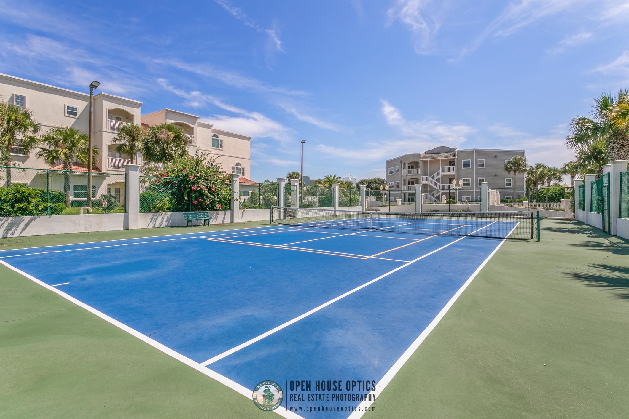 301 Royal Caribbean Ct