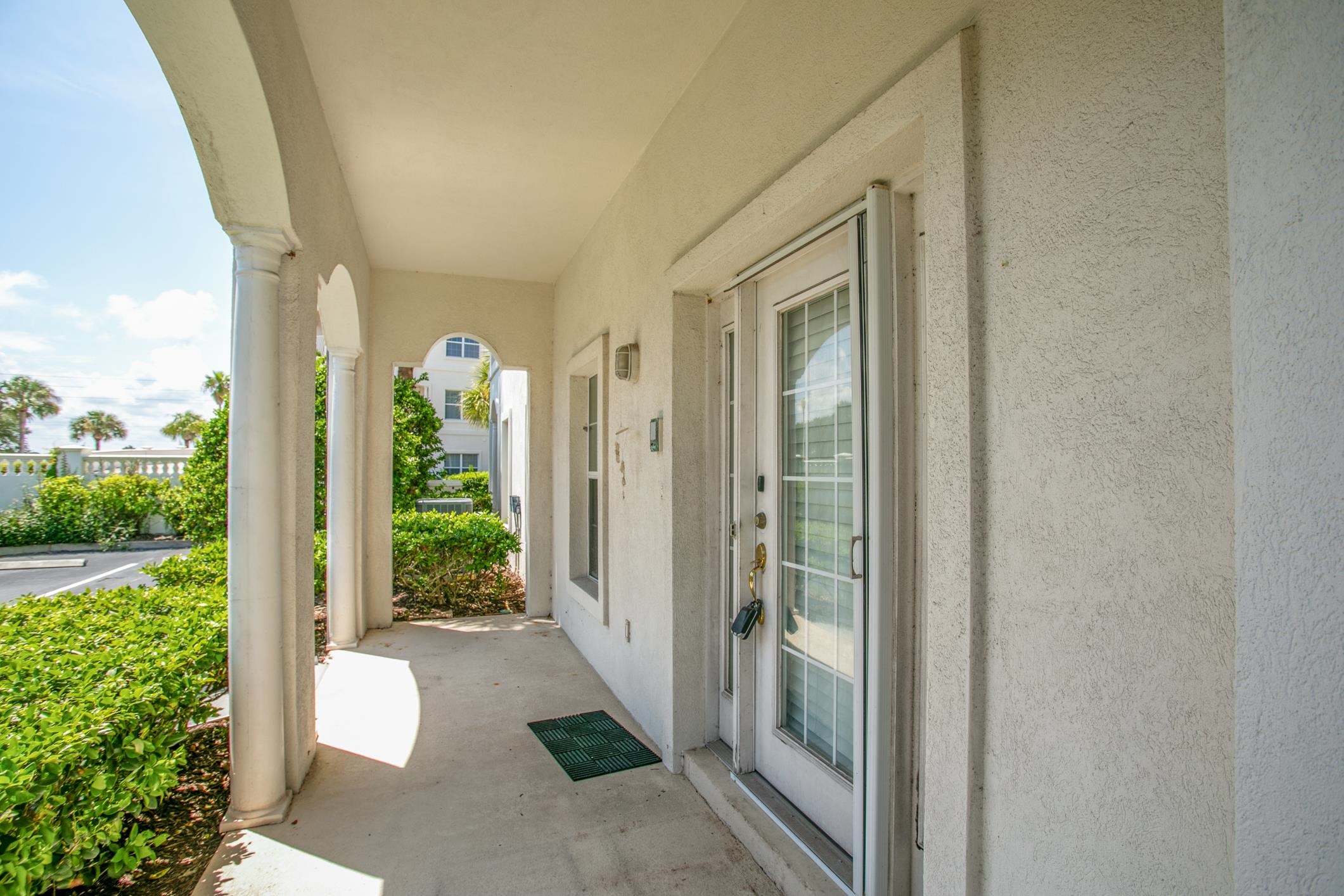 301 Royal Caribbean Ct