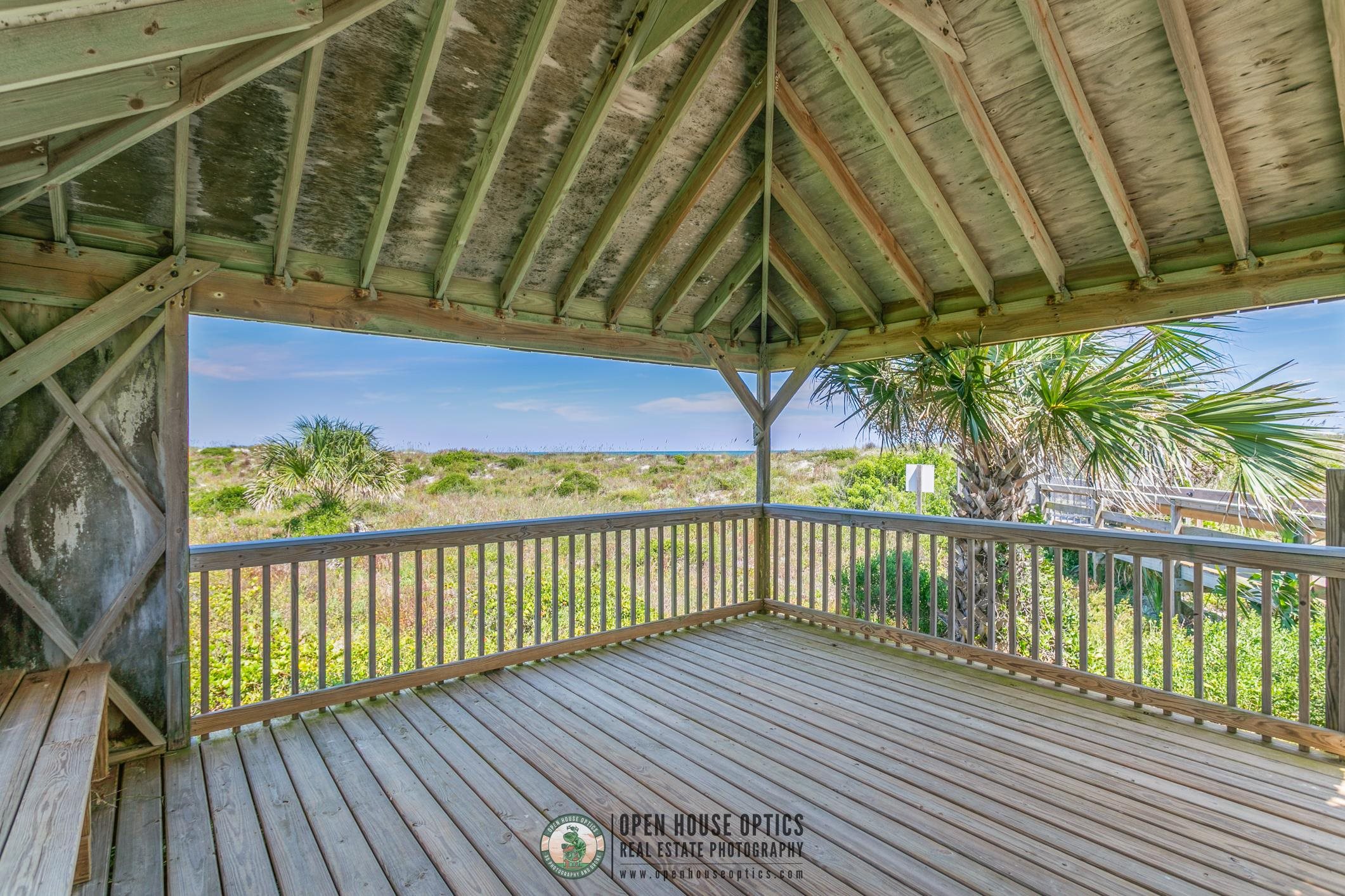 301 Royal Caribbean Ct