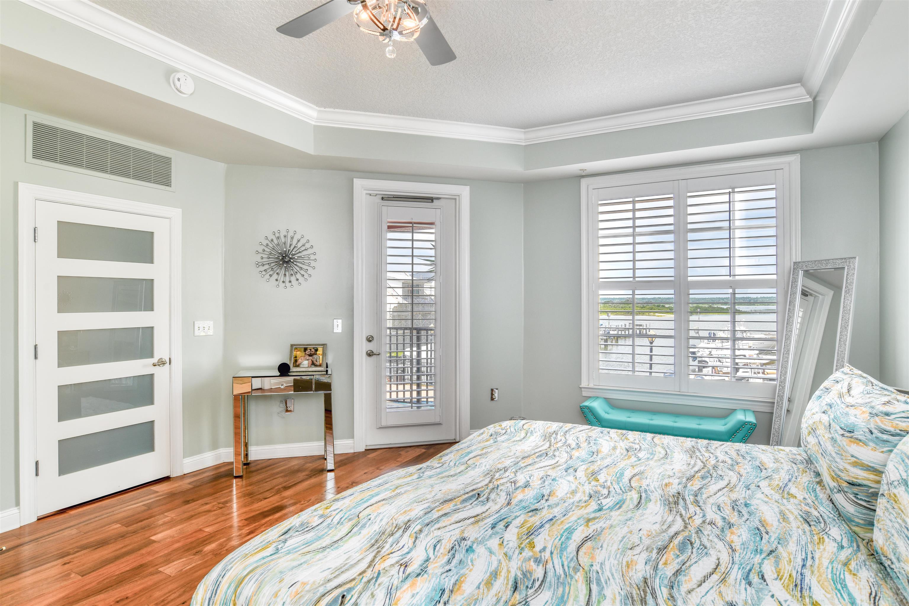 115 Sunset Harbor Way #202 (Boat slip/garage) Unit: 202