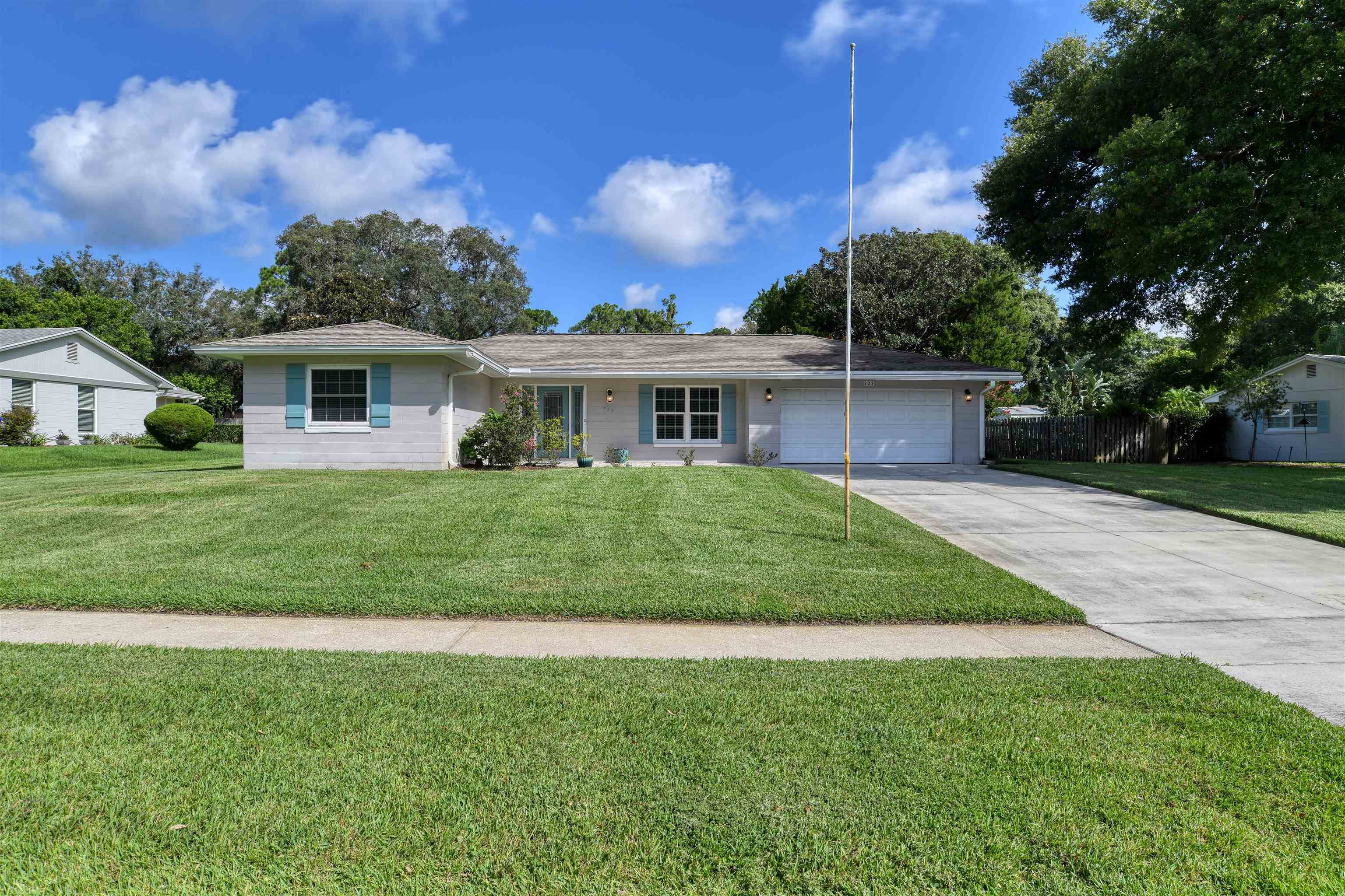 929 Alcala Dr