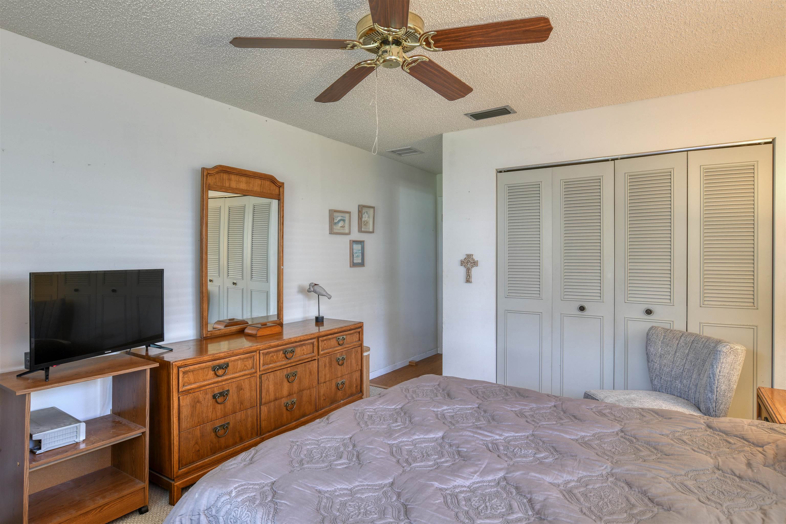 929 Alcala Dr