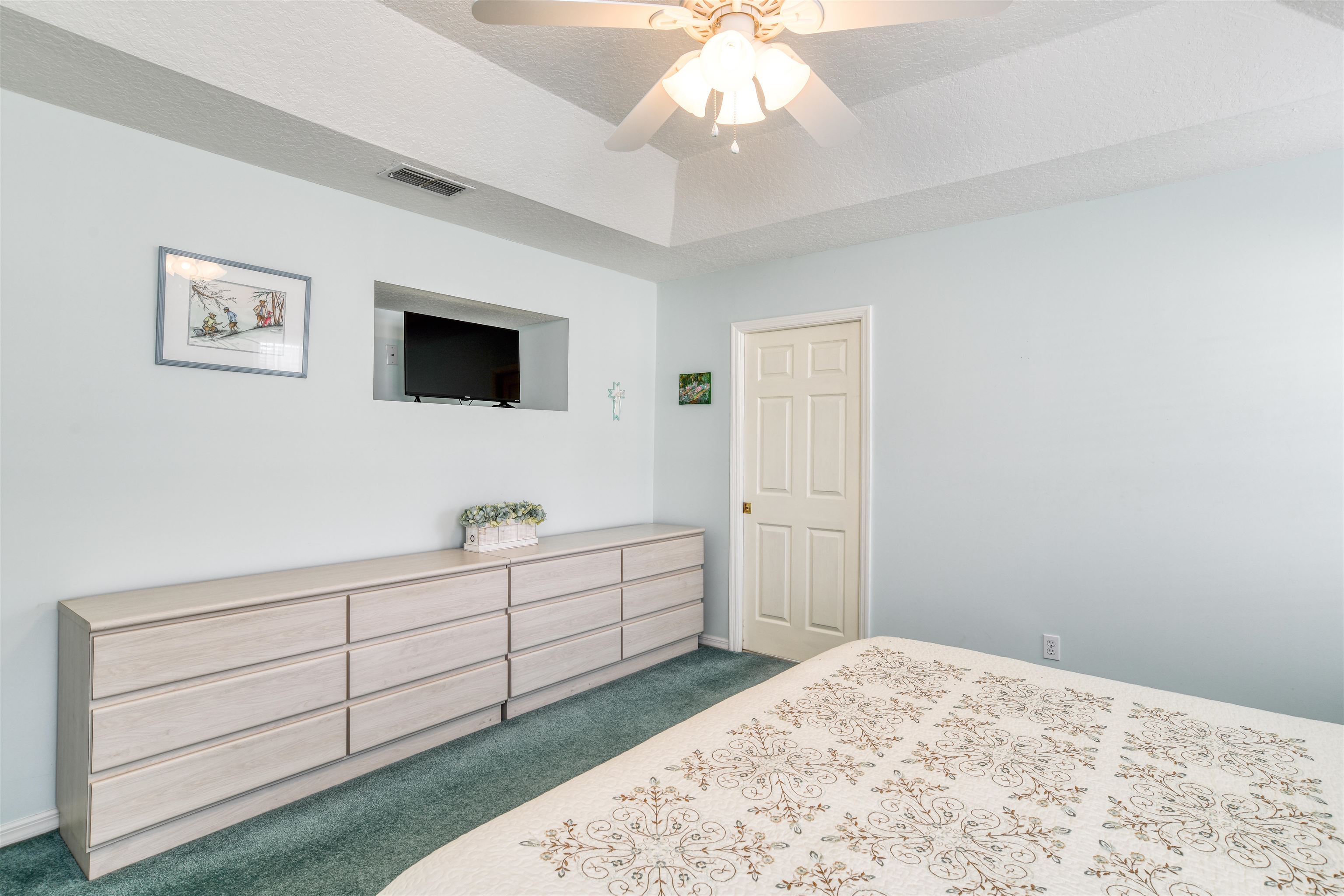 250 Micklers Rd