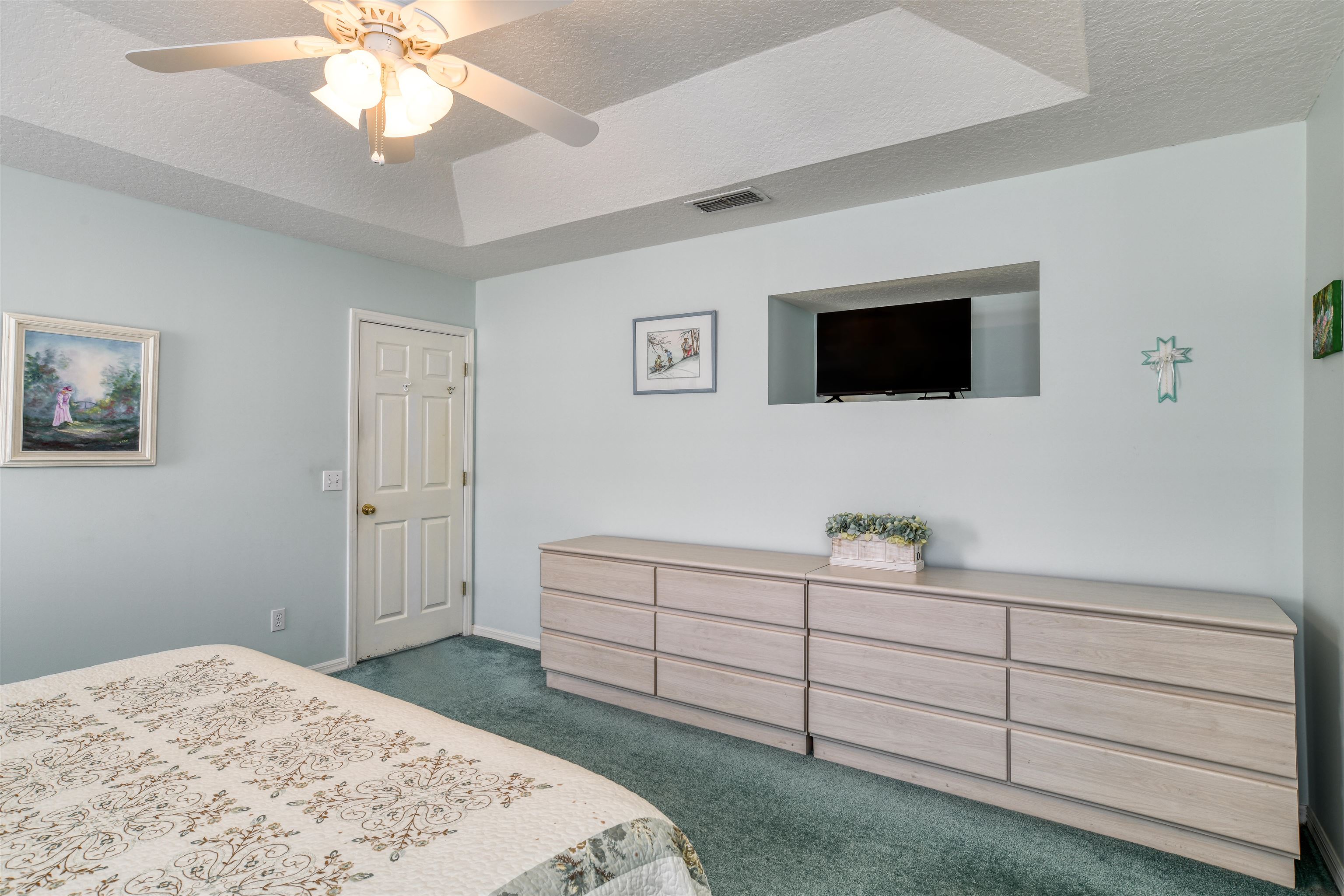 250 Micklers Rd