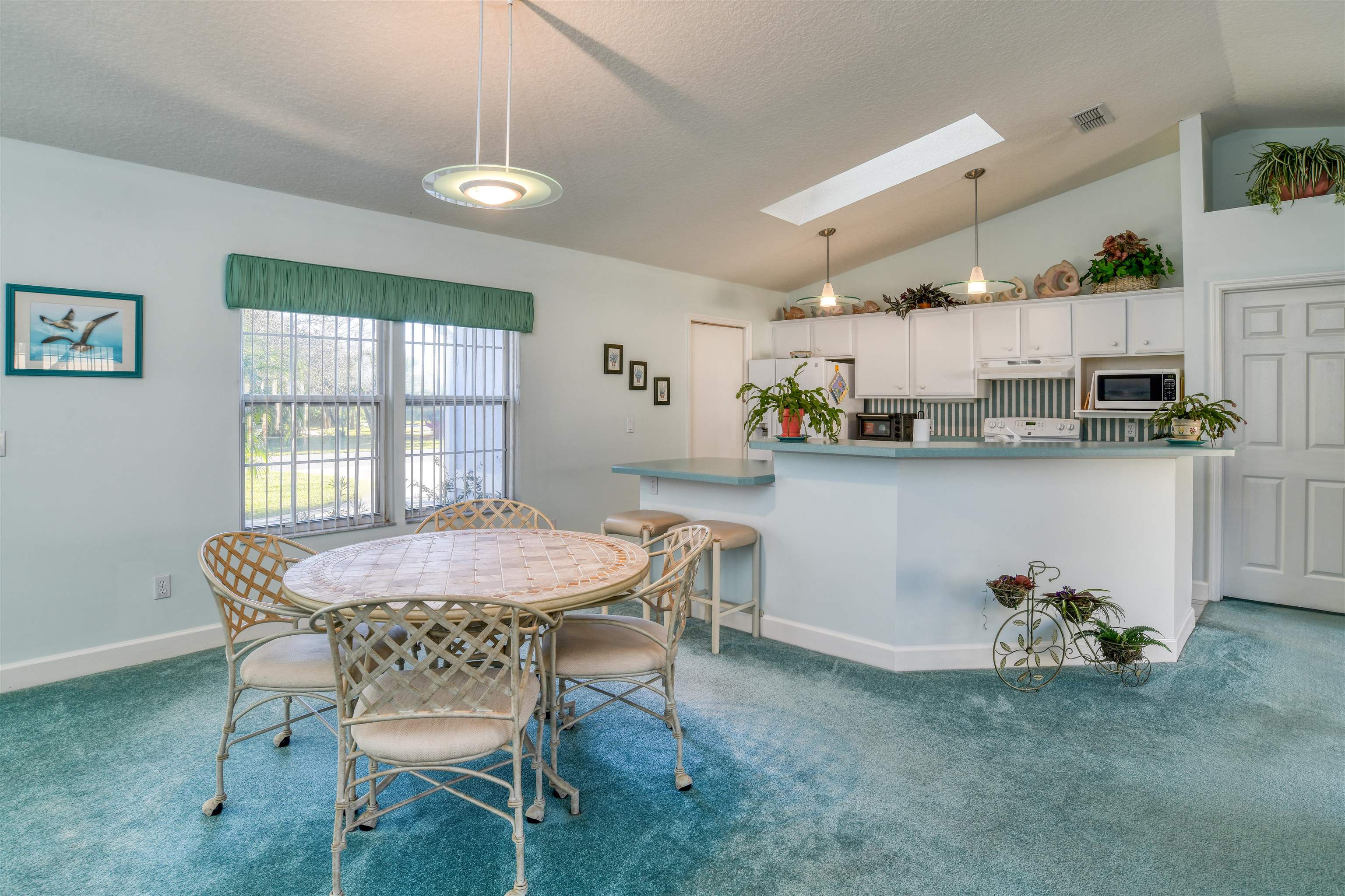 250 Micklers Rd