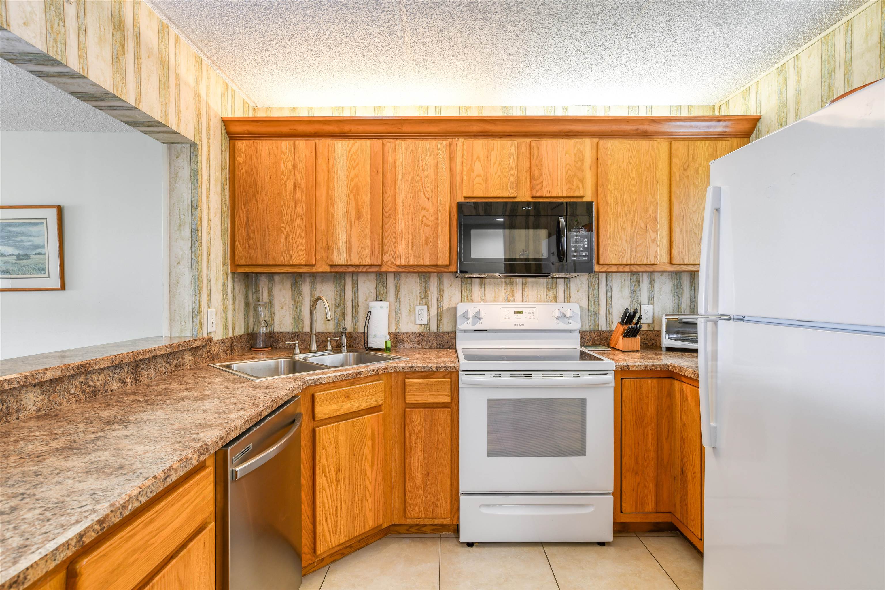 8550 S A1A #228
