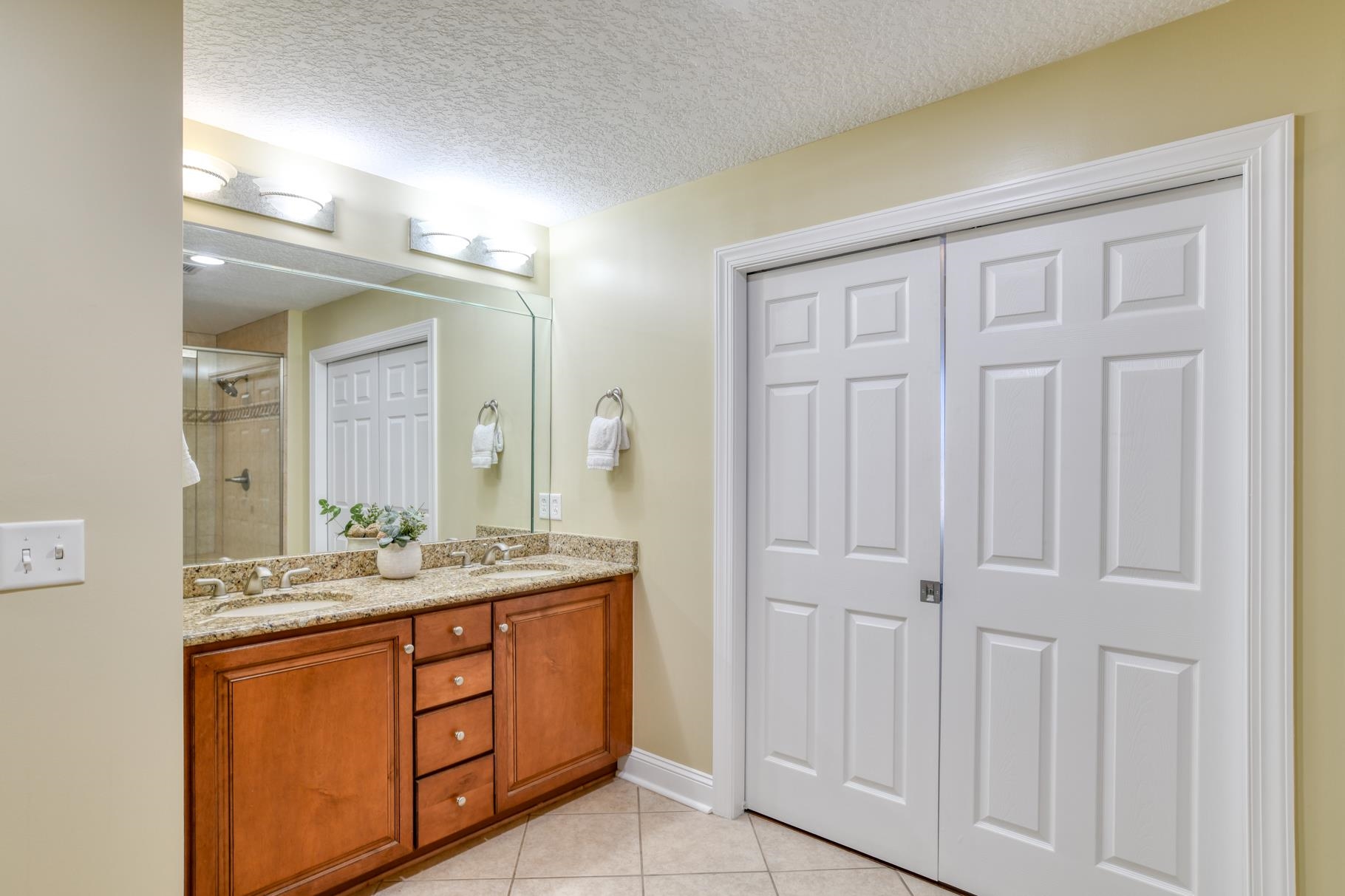 115 Sunset Harbor Way Unit C-301 (Boat Slip/Garage) Unit: C-301