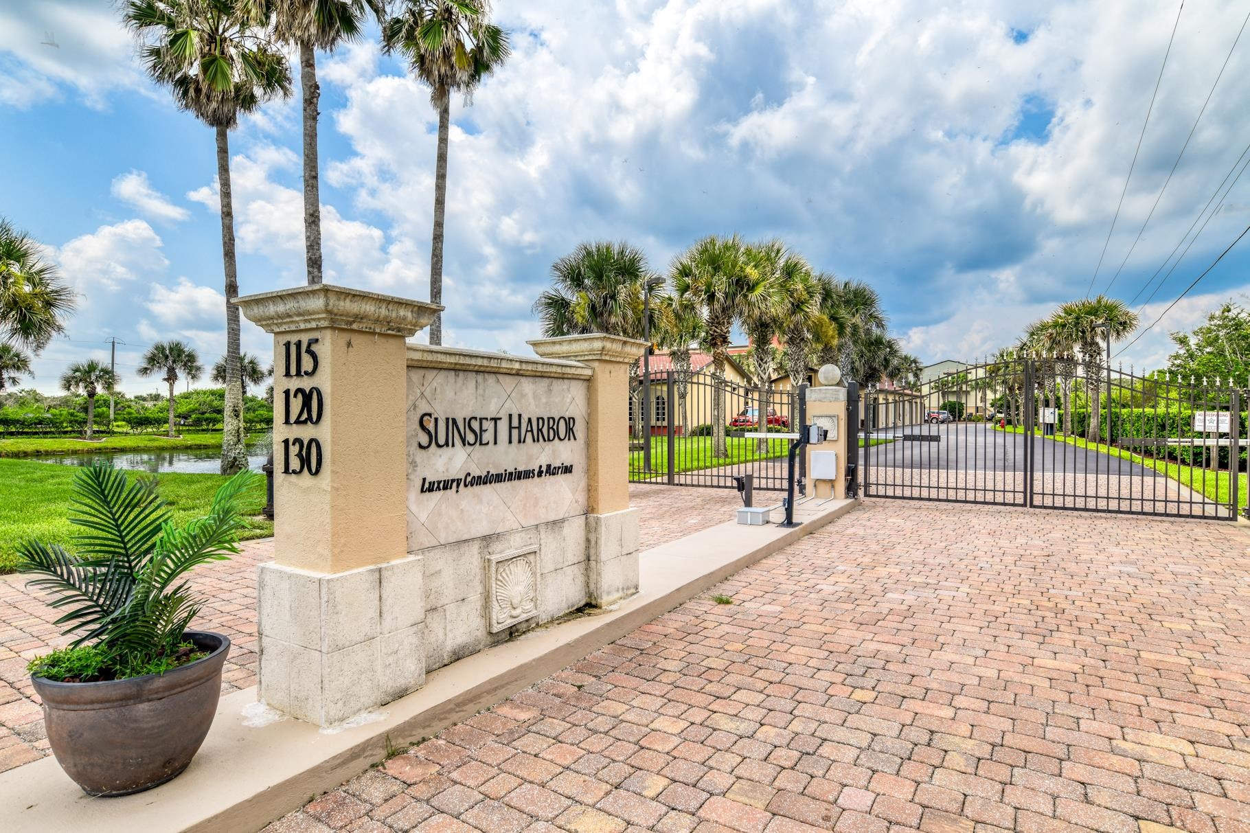115 Sunset Harbor Way Unit C-301 (Boat Slip/Garage) Unit: C-301