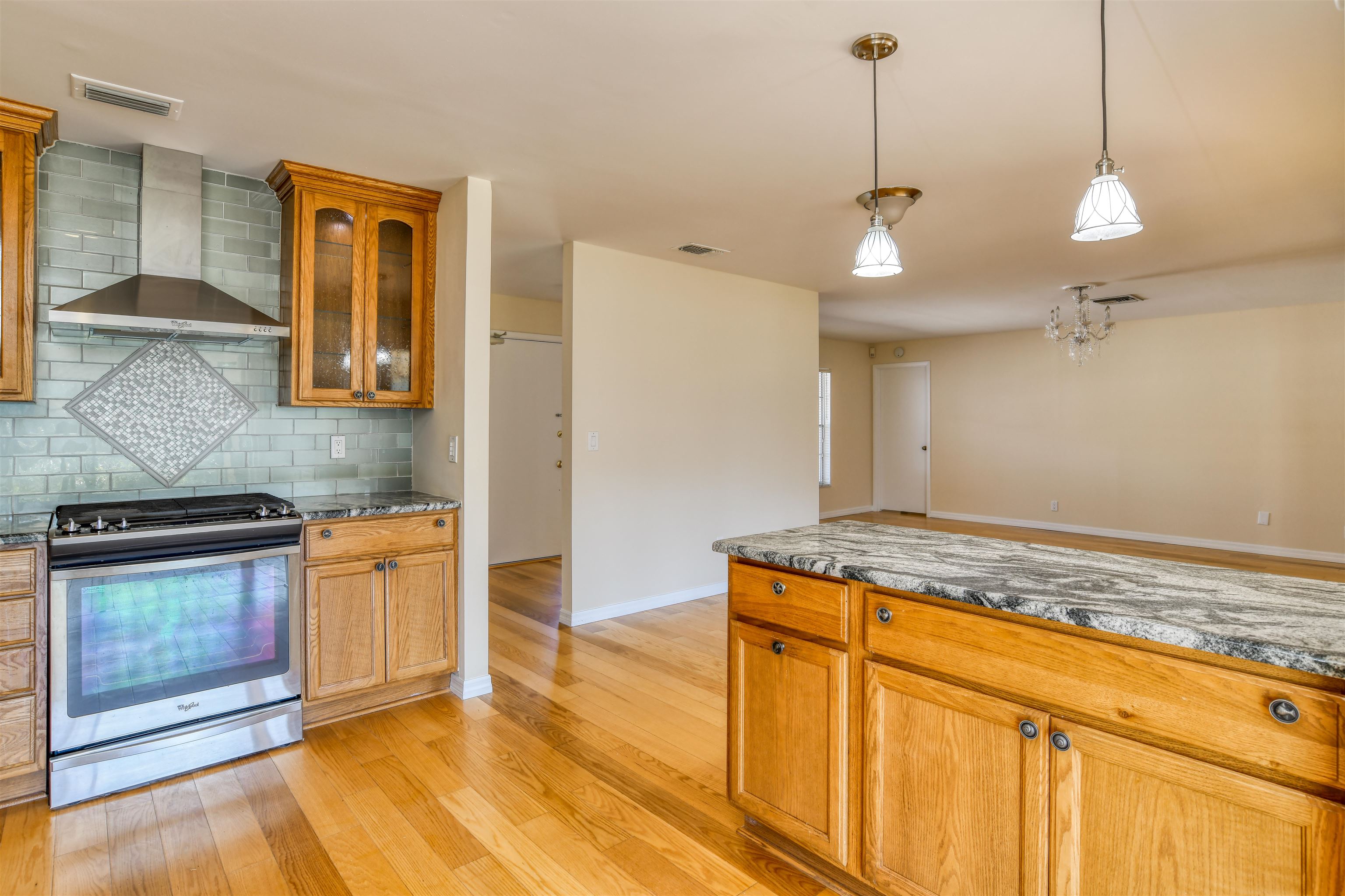 916 Alcala DR