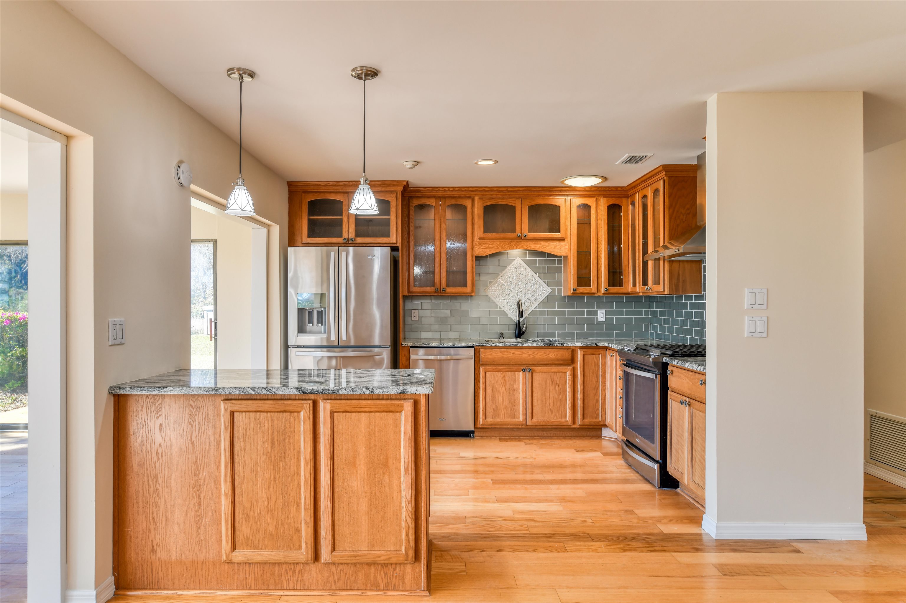 916 Alcala DR
