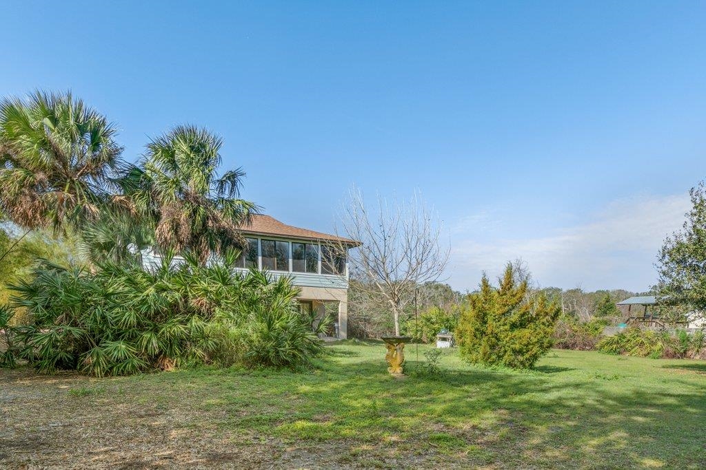25 Armand Beach Dr