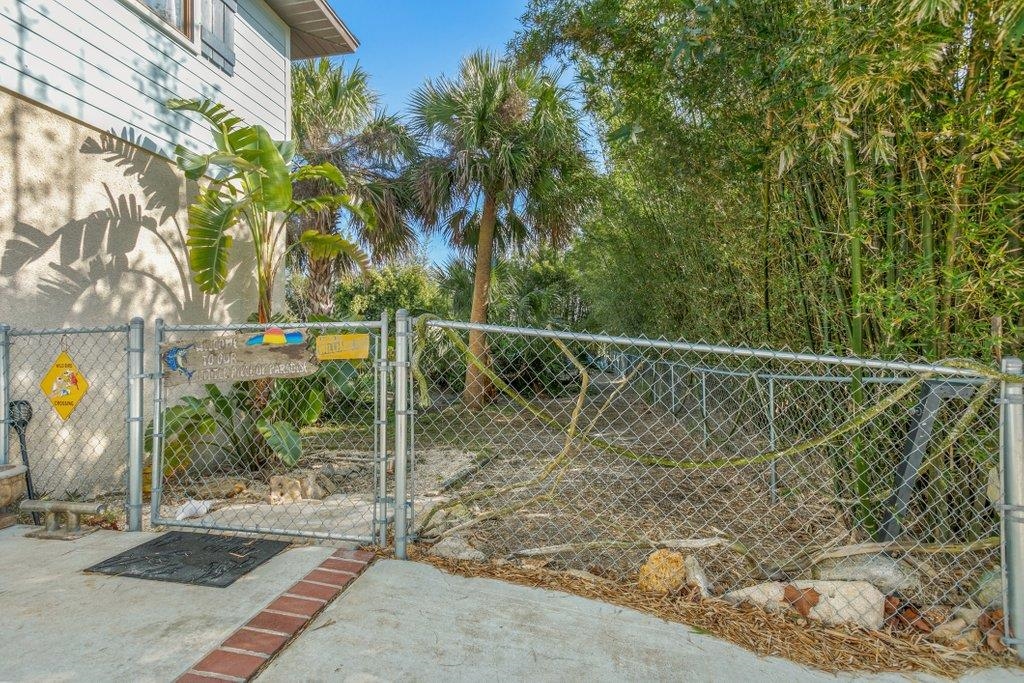 25 Armand Beach Dr