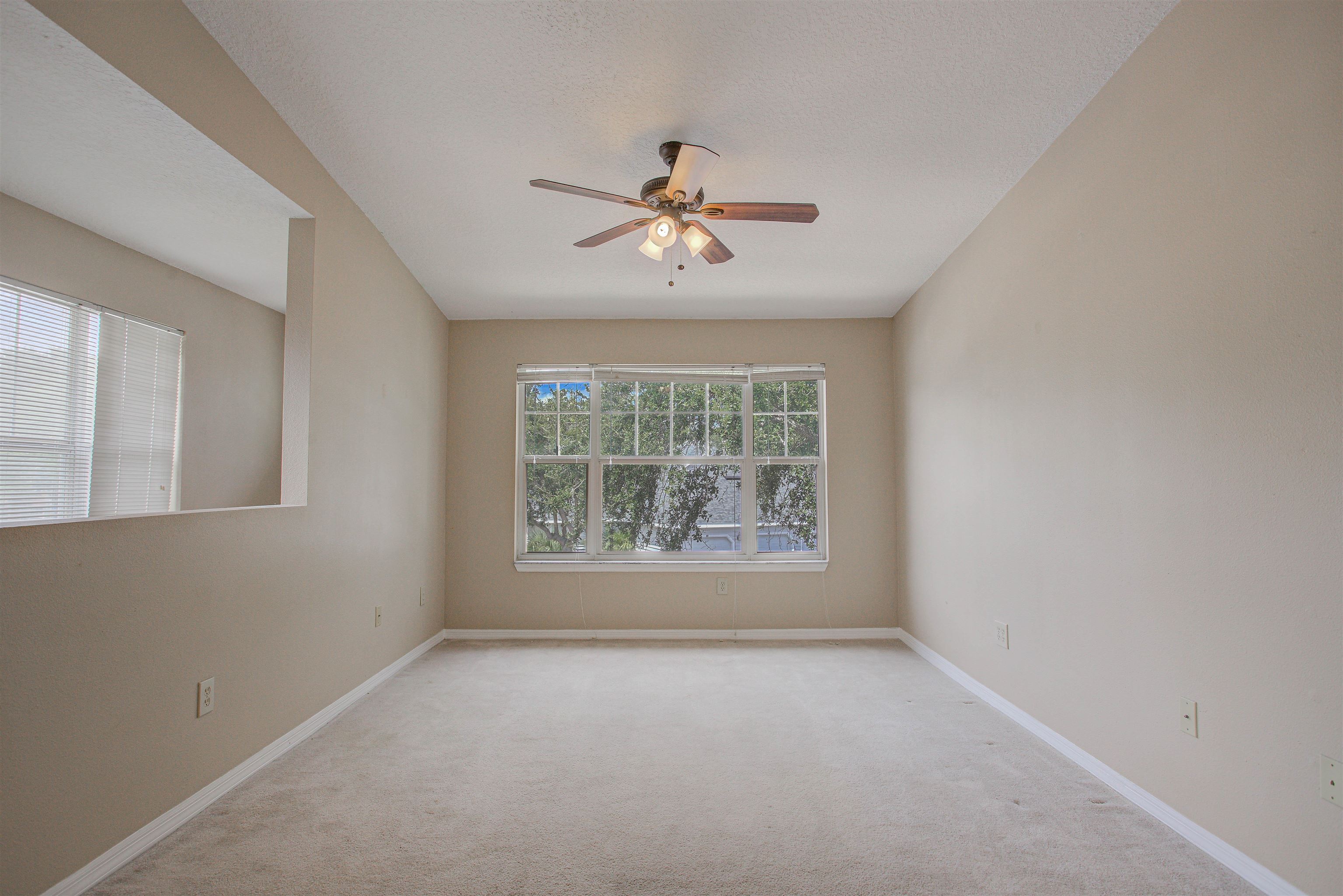 28212 Harbour Vista Cir