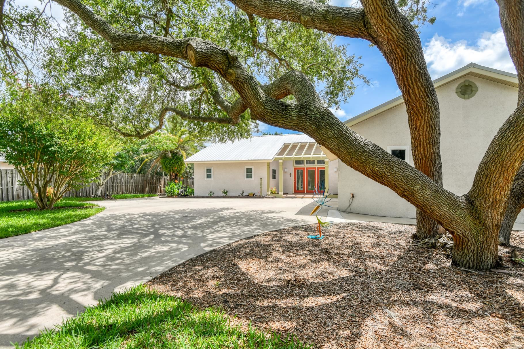 5324 4th Street