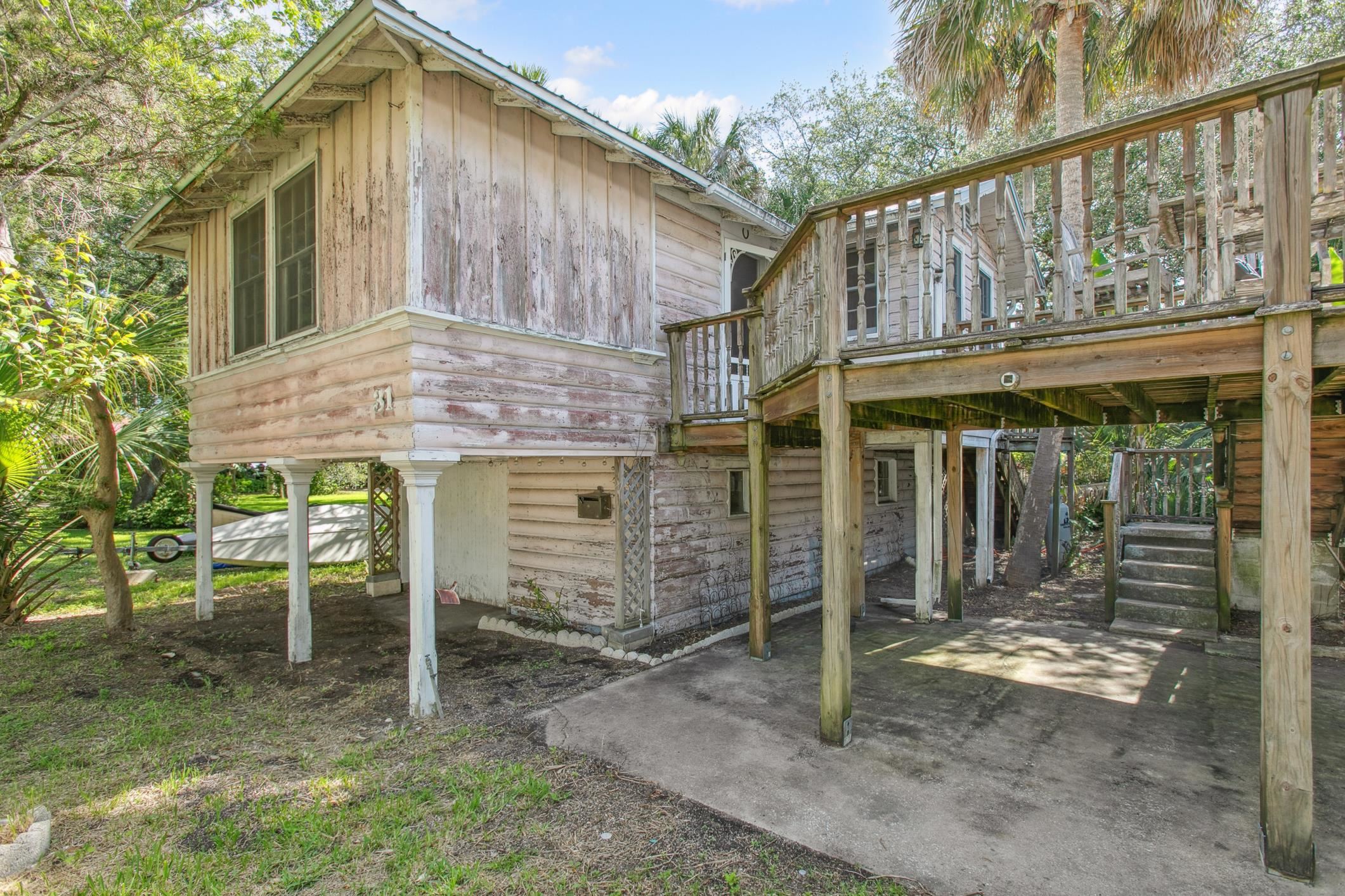 31 & 33 Magnolia Dr