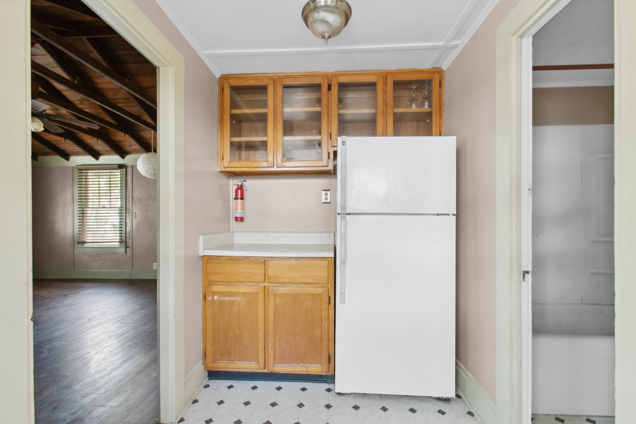 31 & 33 Magnolia Dr