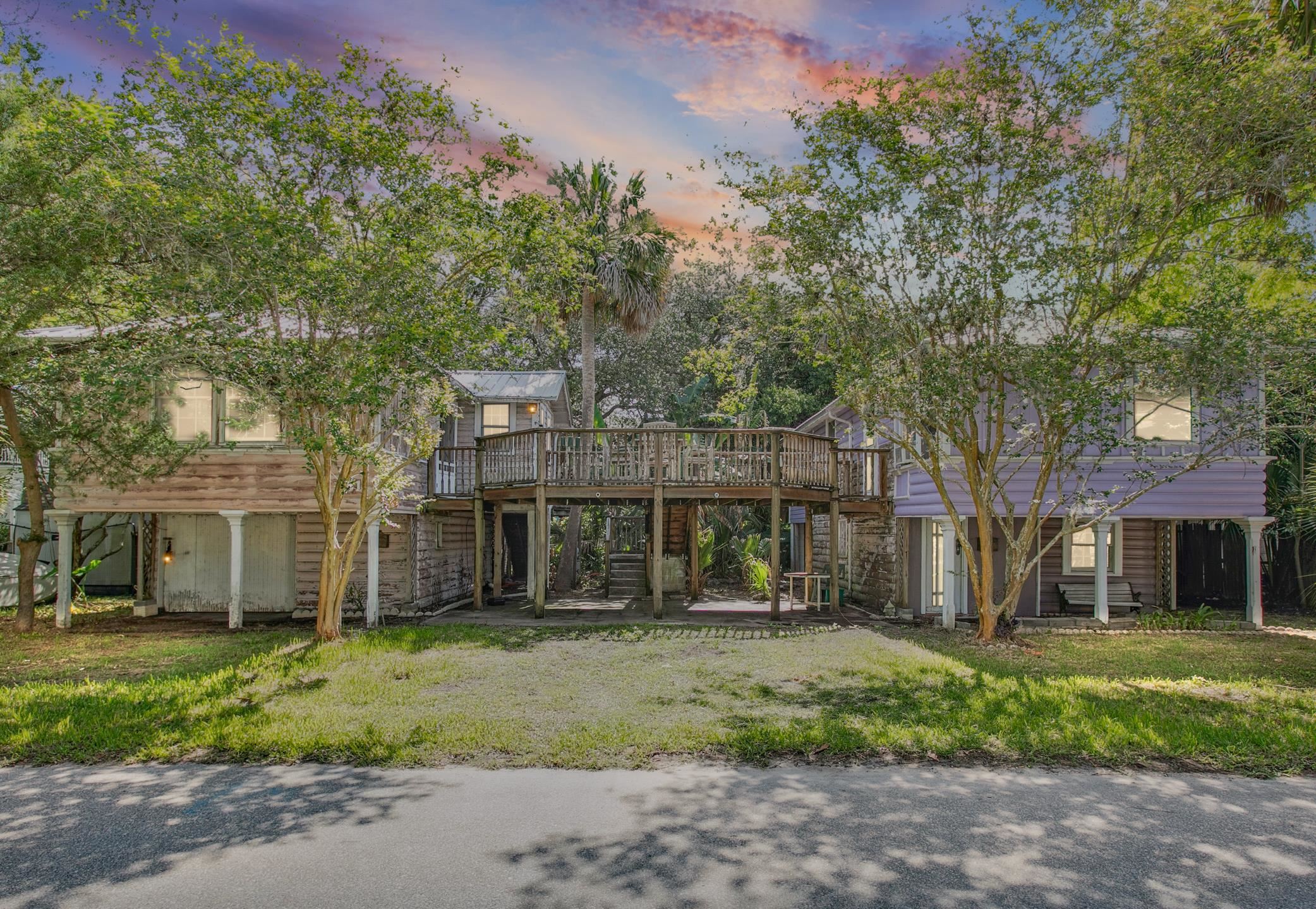 31 & 33 Magnolia Dr