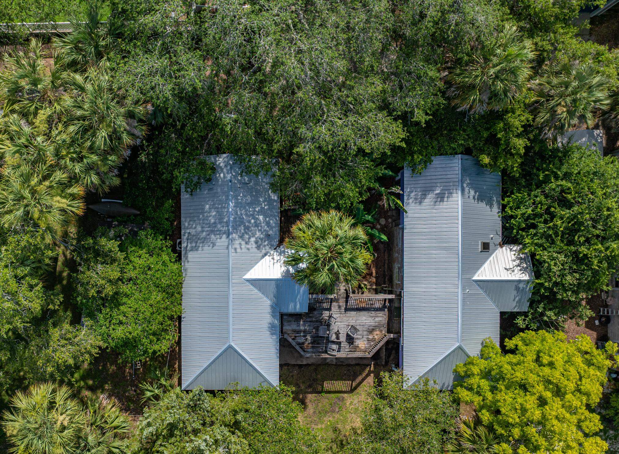 31 & 33 Magnolia Dr