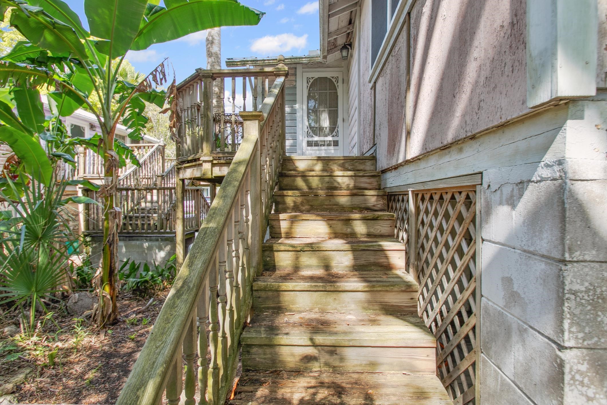 31 & 33 Magnolia Dr