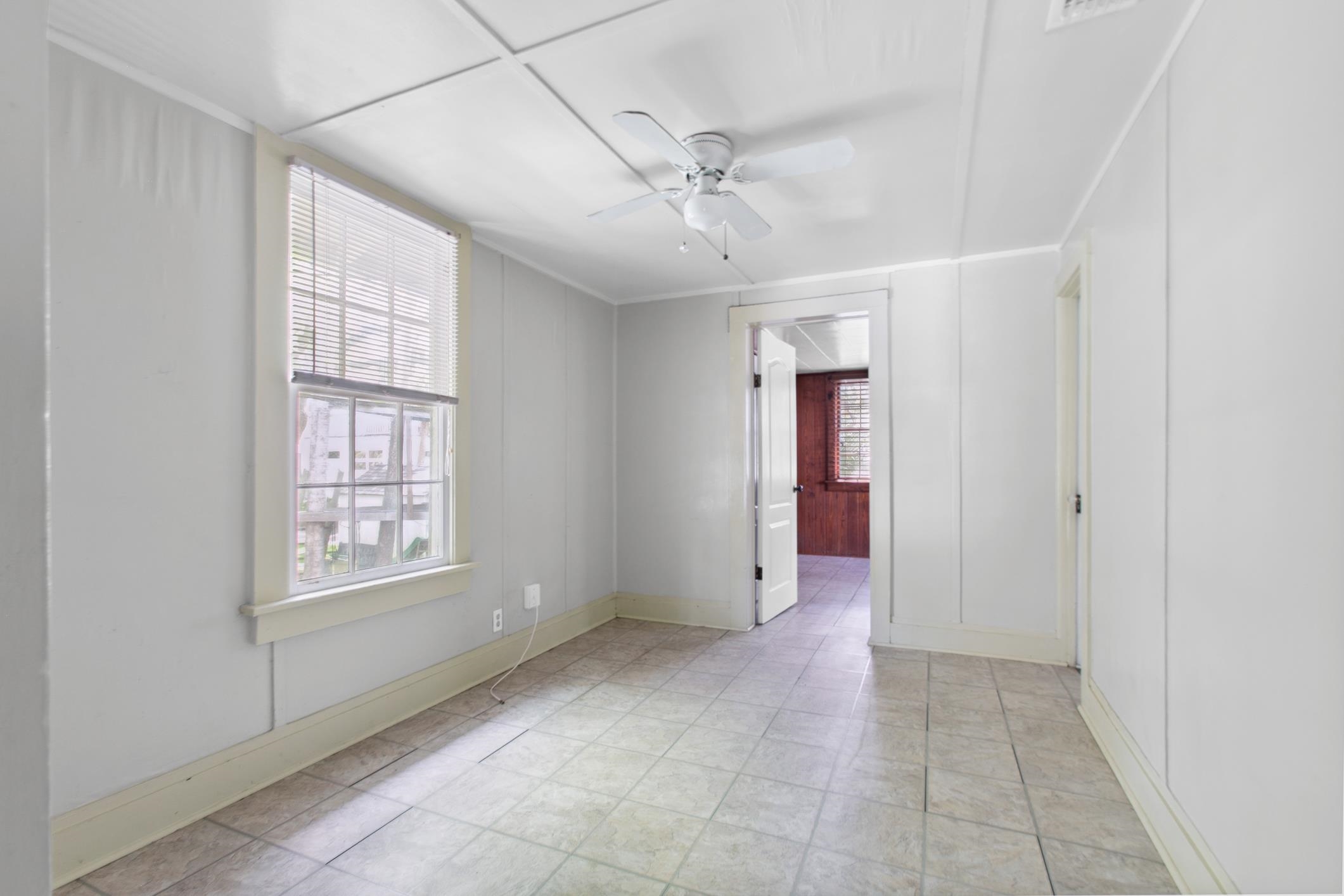31 & 33 Magnolia Dr