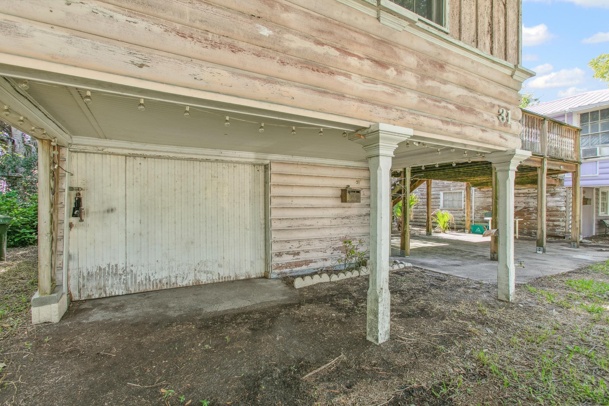31 & 33 Magnolia Dr